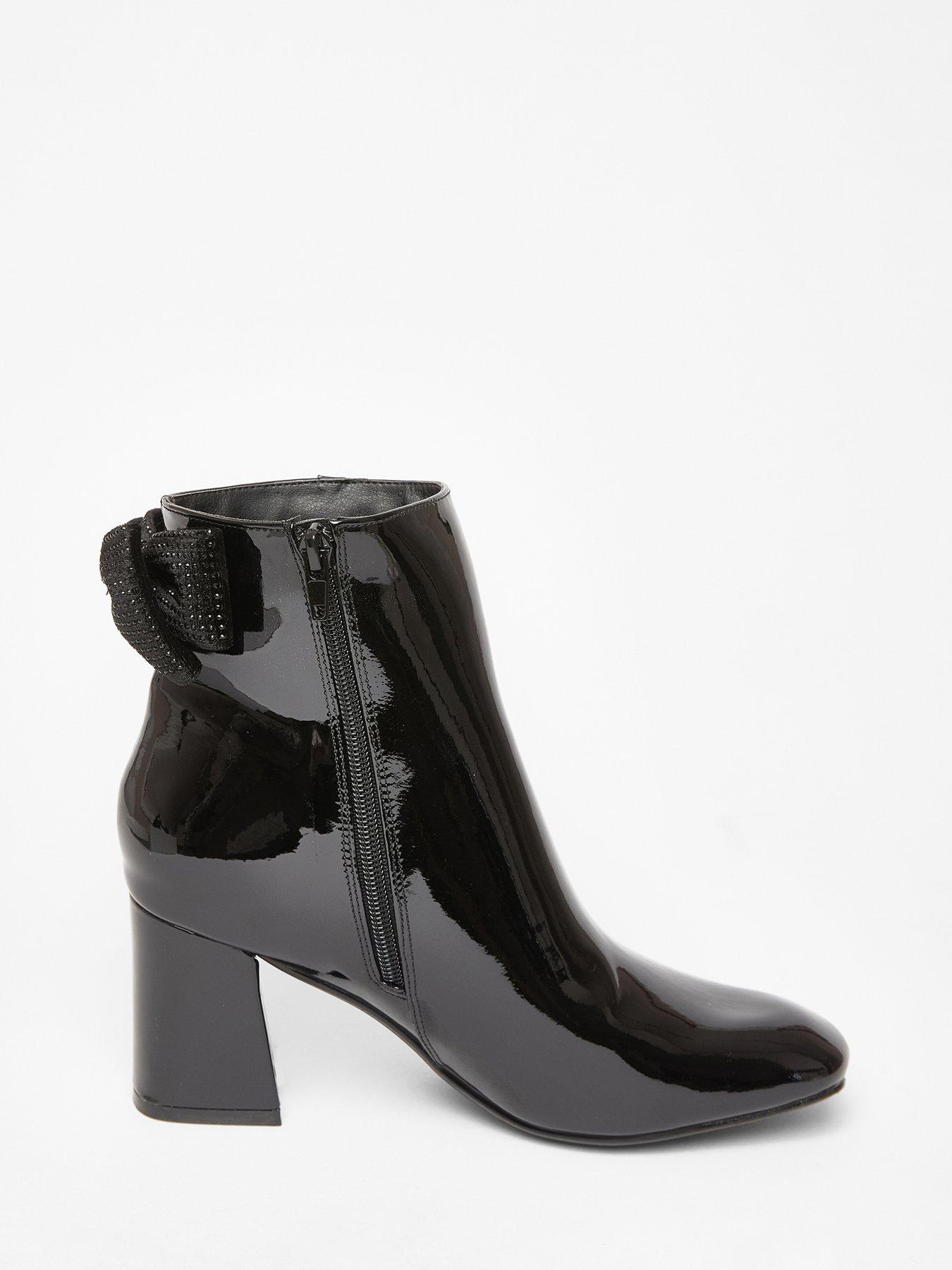 Image 5 of 5 of Quiz Black Patent Bow Back Ankle Boot