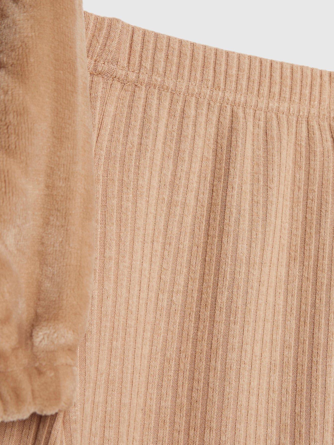 Image 4 of 5 of River Island Older Girls Cosy Cable Legging Set - Beige