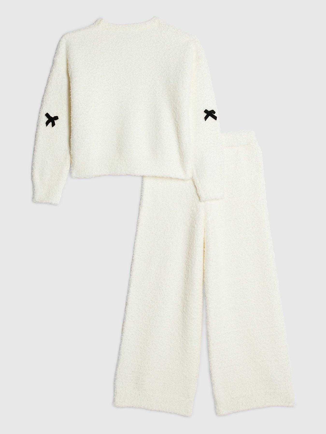 Image 2 of 5 of River Island Older Girls 3D Bow Loungewear Set - Cream