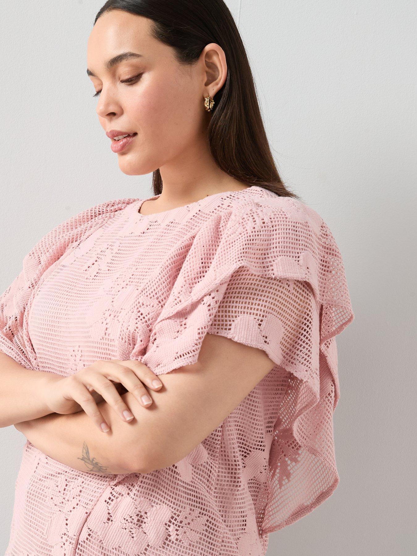 Image 4 of 6 of The Very Collection Curve Frill Sleeve Floral Top