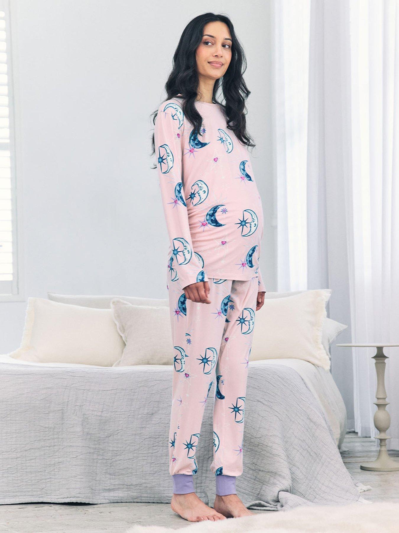 CHELSEA PEERS Maternity Long Sleeve Crew Neck Set With Star And Moon Print In Polyester