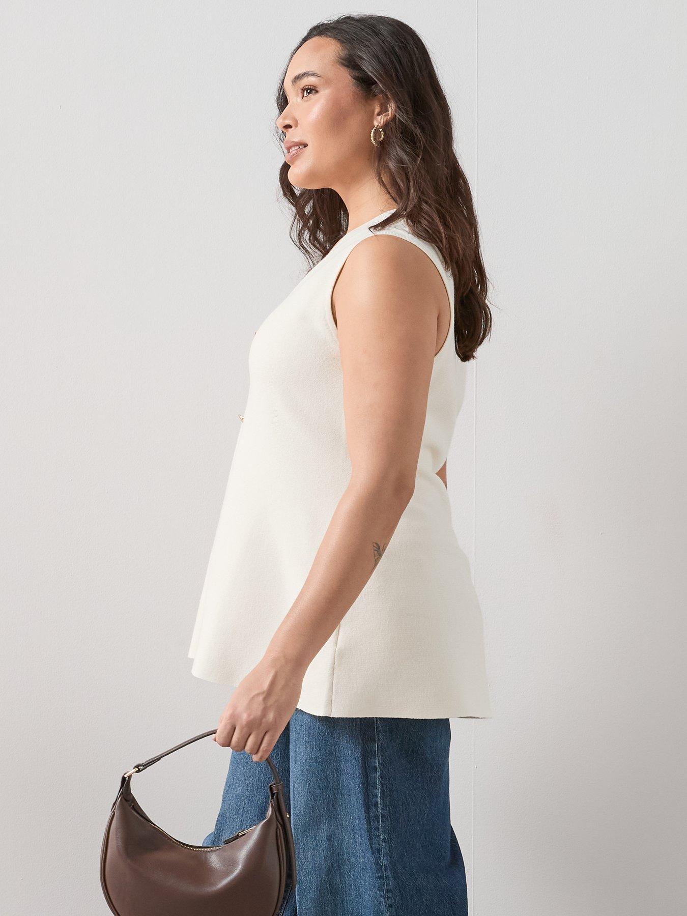 Image 6 of 6 of The Very Collection Curve Knitted Peplum Waistcoat