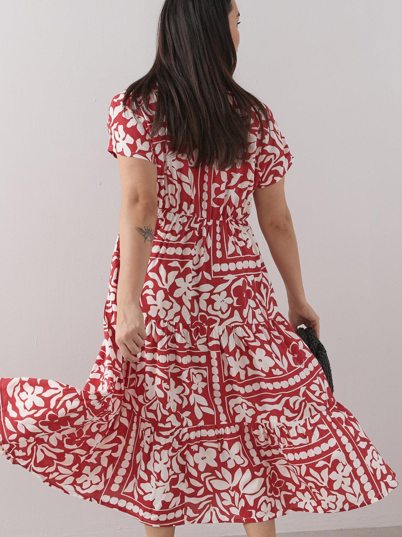 Image 6 of 6 of The Very Collection Curve Tiered Printed Midi Dress - Multi