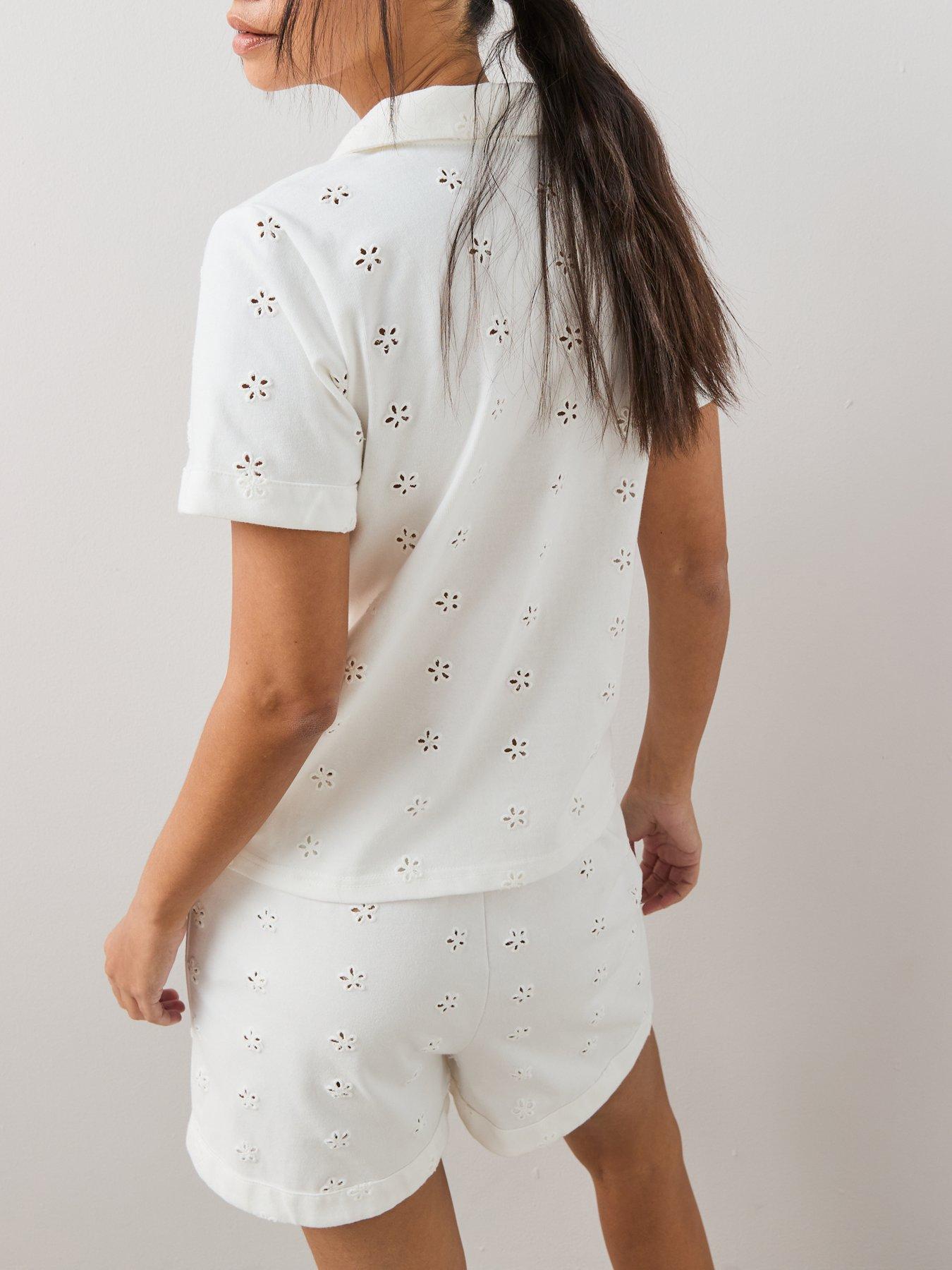 Image 6 of 6 of The Very Collection Short Sleeve Cut Out Broidere Short Pyjama Set - White