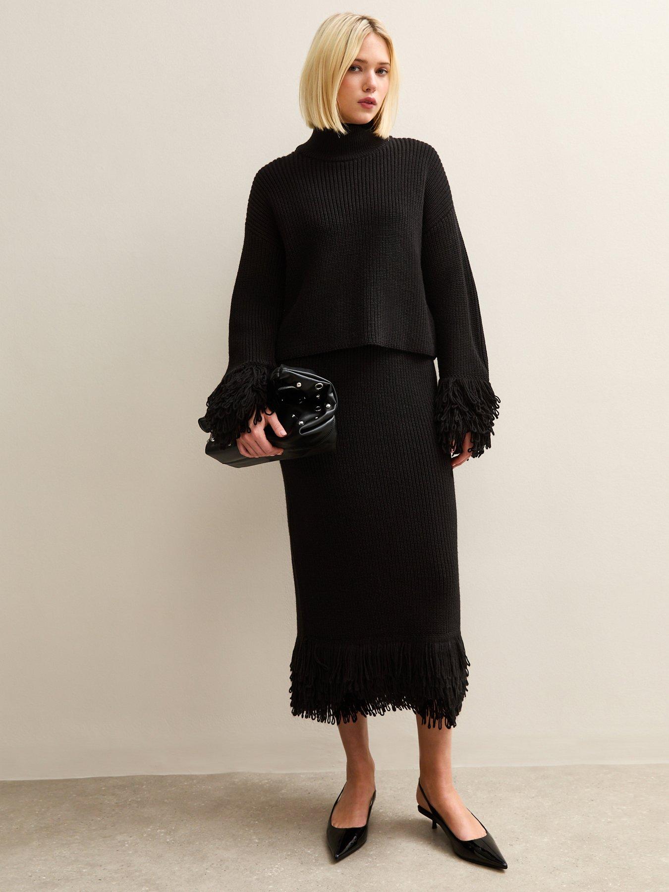 New Look Black Knit Looped Fringe Midi Skirt