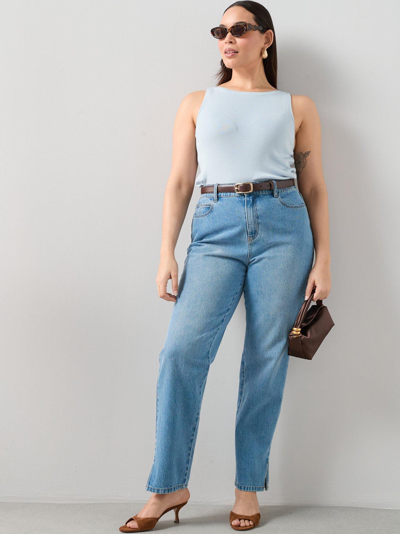 The Very Collection: Curve Split Hem Straight Leg Jean