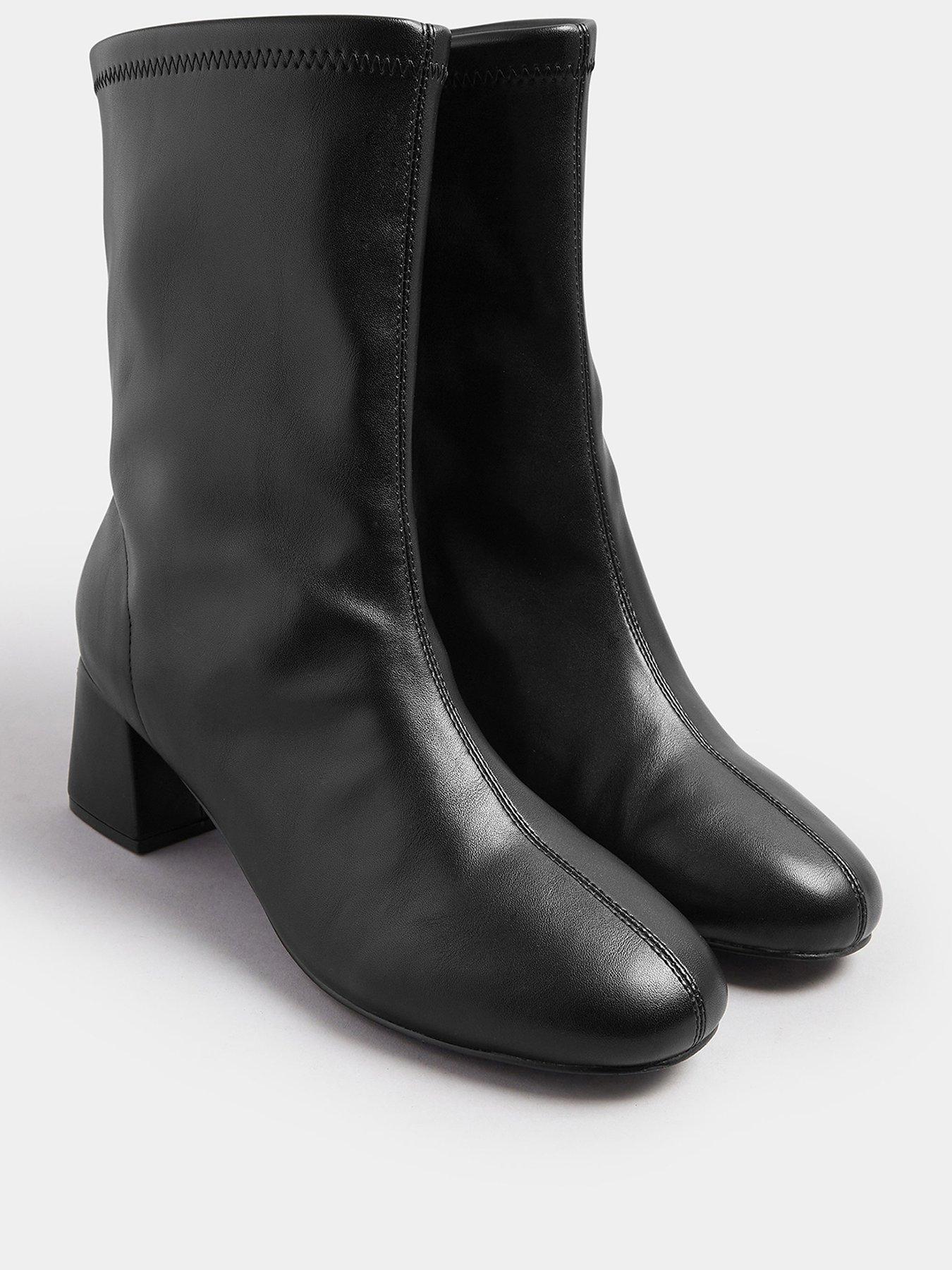 Image 2 of 4 of Yours Extra Wide Fit Block Heel Stretch Boot - Black
