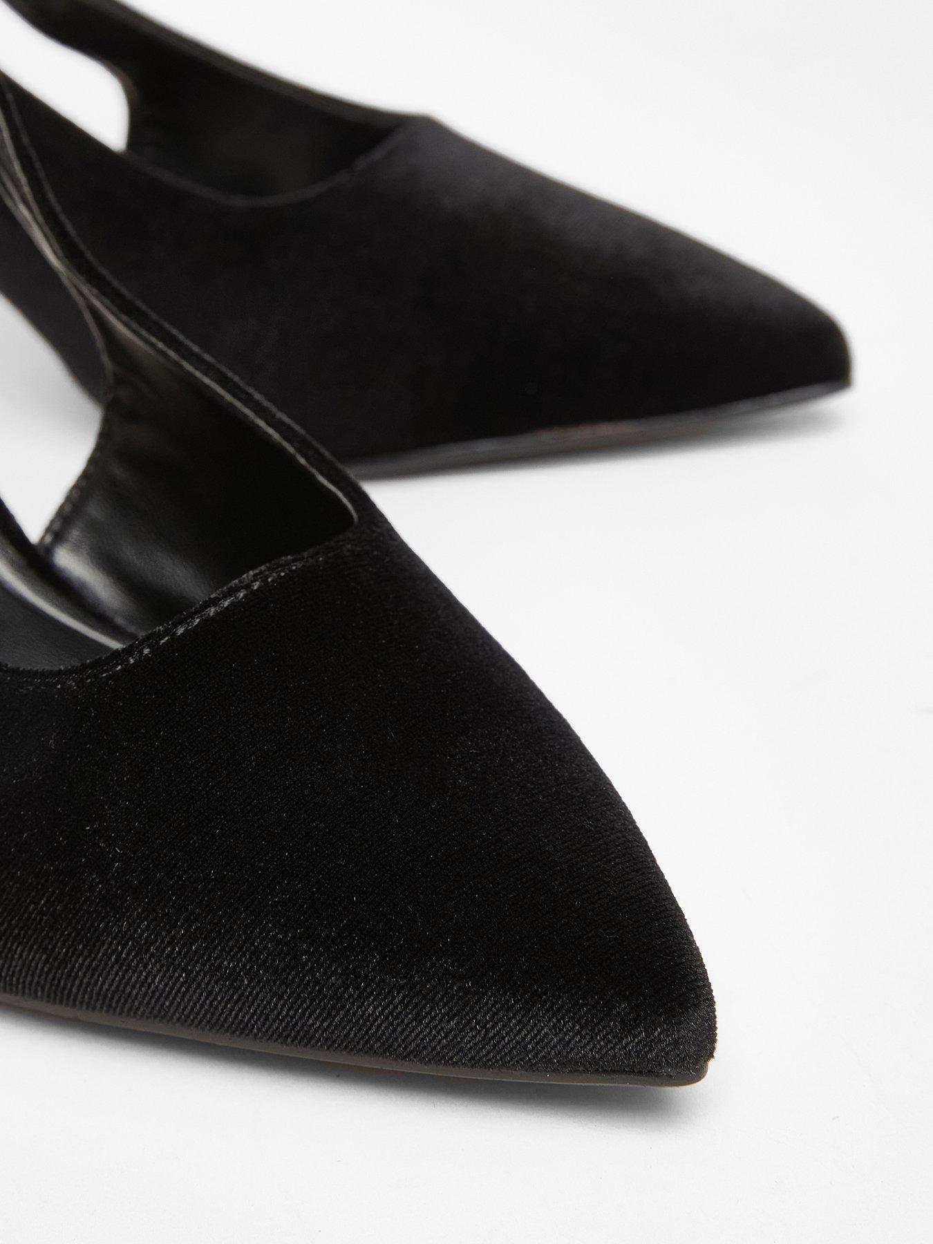 Image 5 of 5 of Quiz Wide Fit Black Slingback Court Heels
