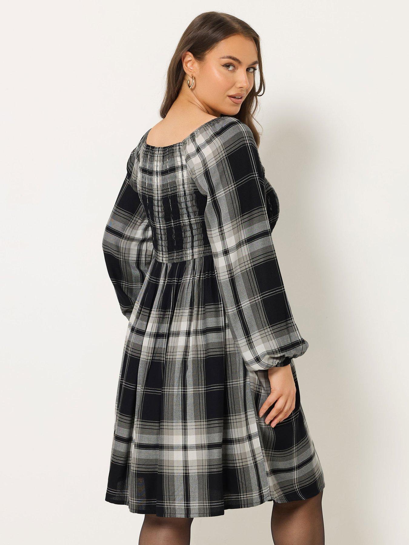 Image 2 of 4 of Yours Curve Check Shirred V Waist Dress - Black