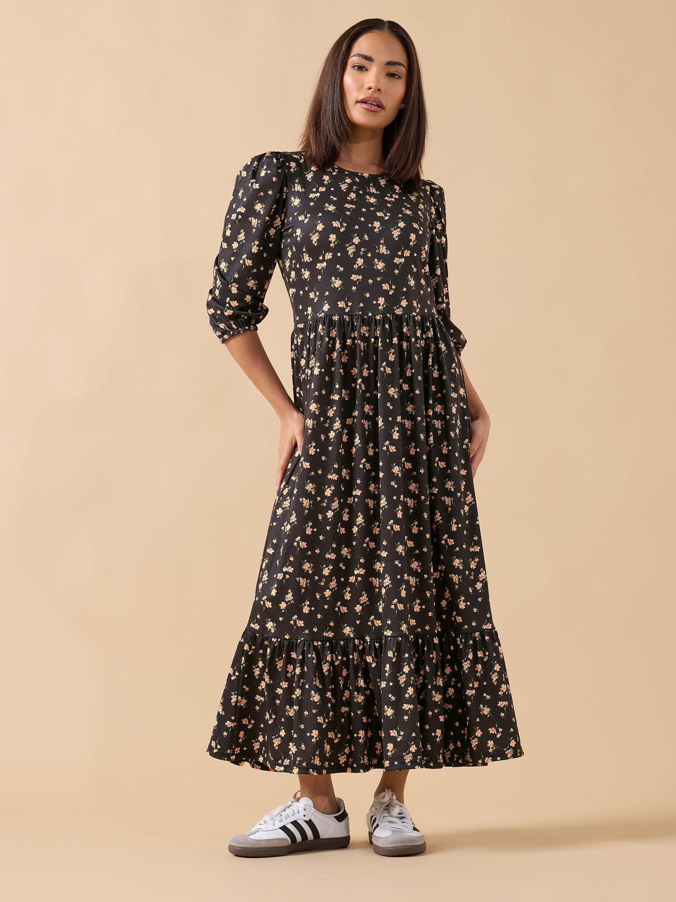 PixieGirl Petite Ditsy Tiered Hem Midi Dress - Black