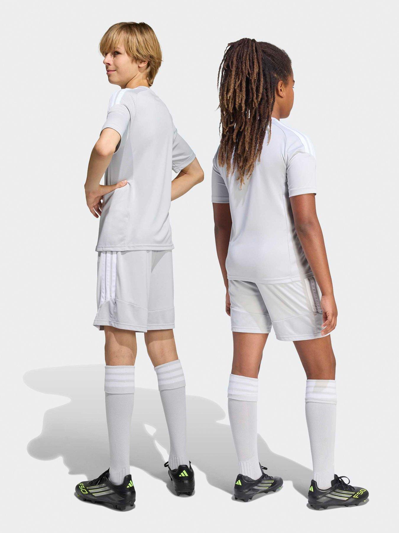 Image 2 of 6 of adidas Junior Tiro 26 Football Training Shorts - Grey