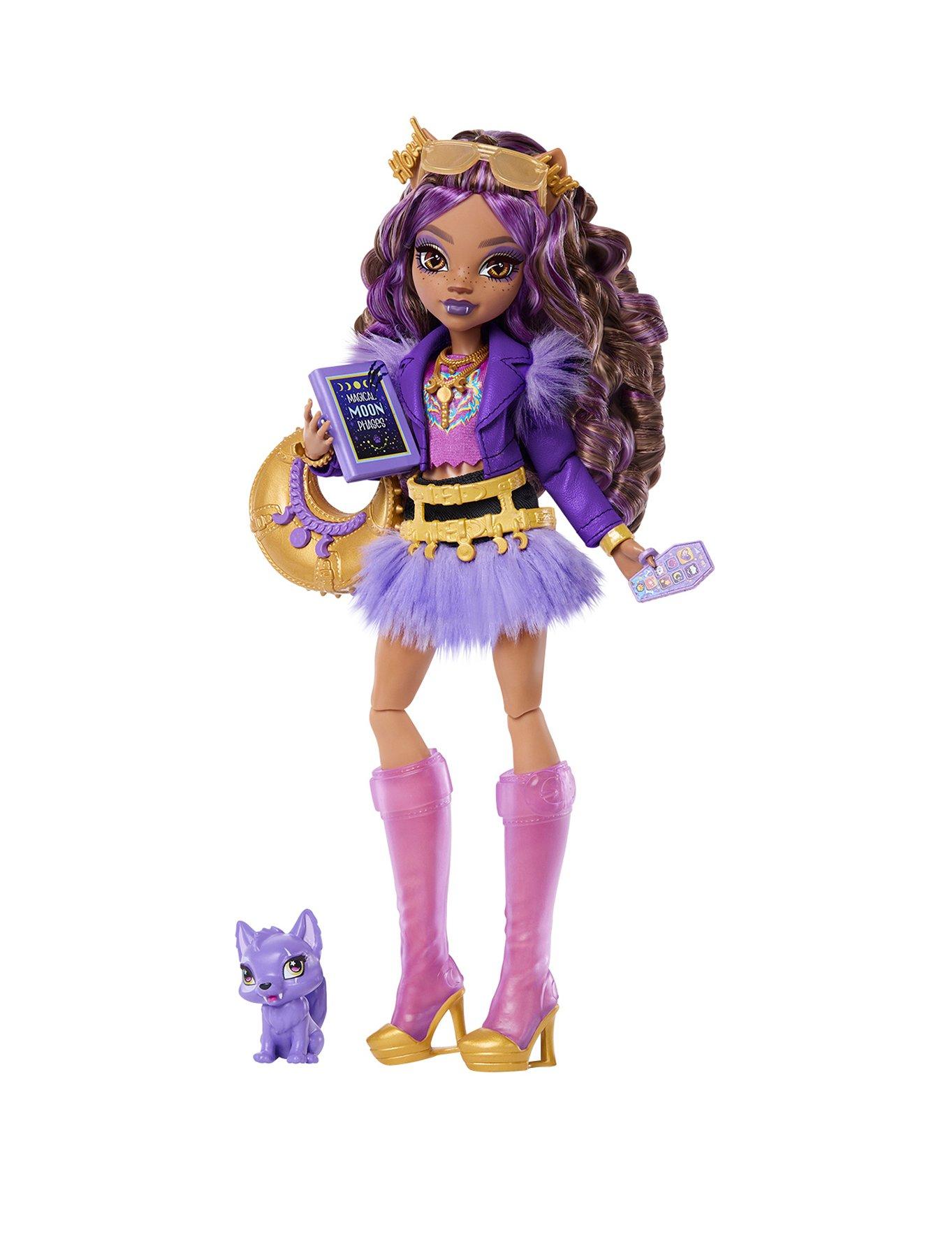 Monster High Clawdeen Wolf Fashion Doll in Furry Skirt with Pet Crescent