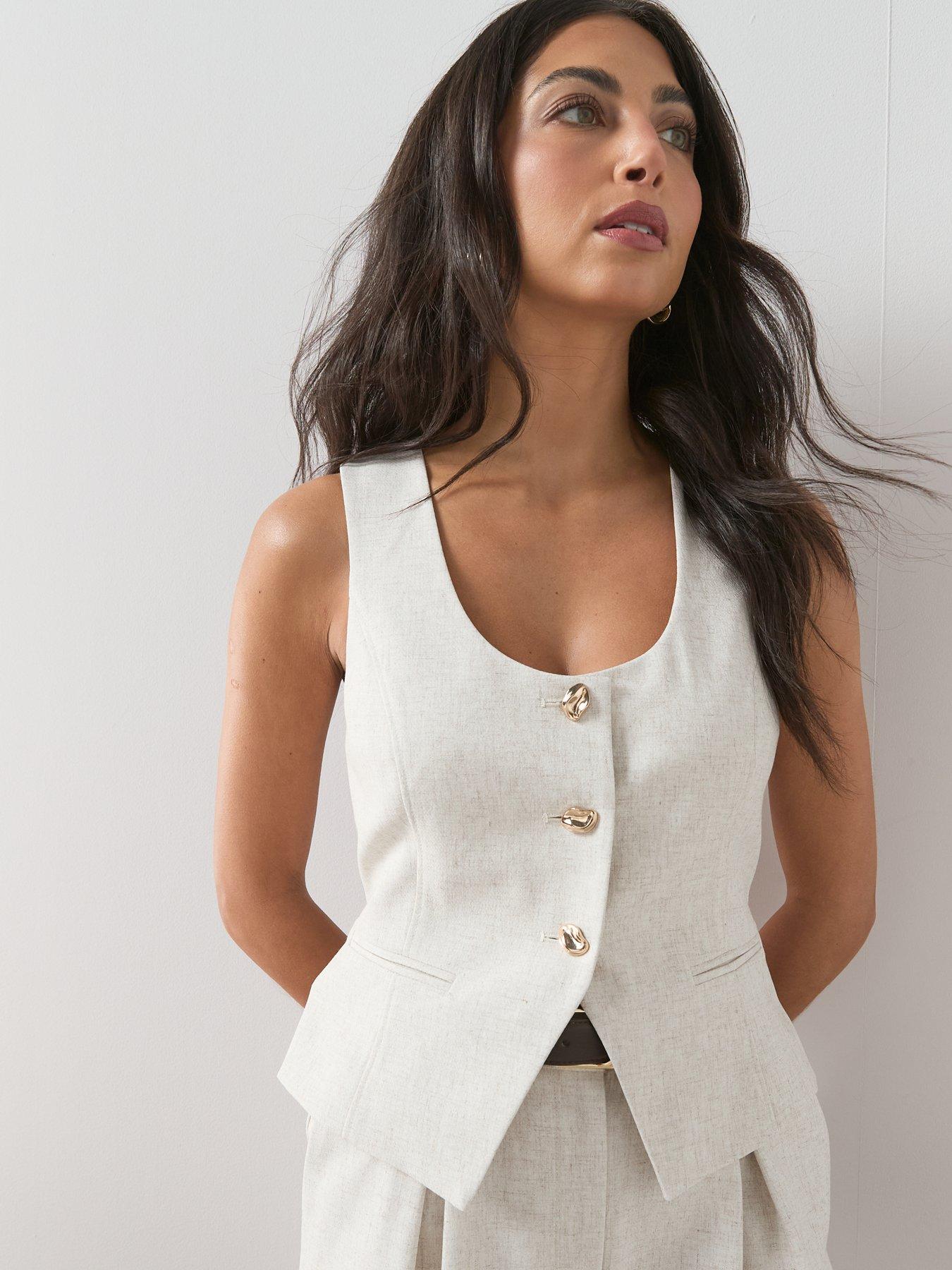 Image 5 of 6 of The Very Collection Linen Blend Scoop Waistcoat - Natural