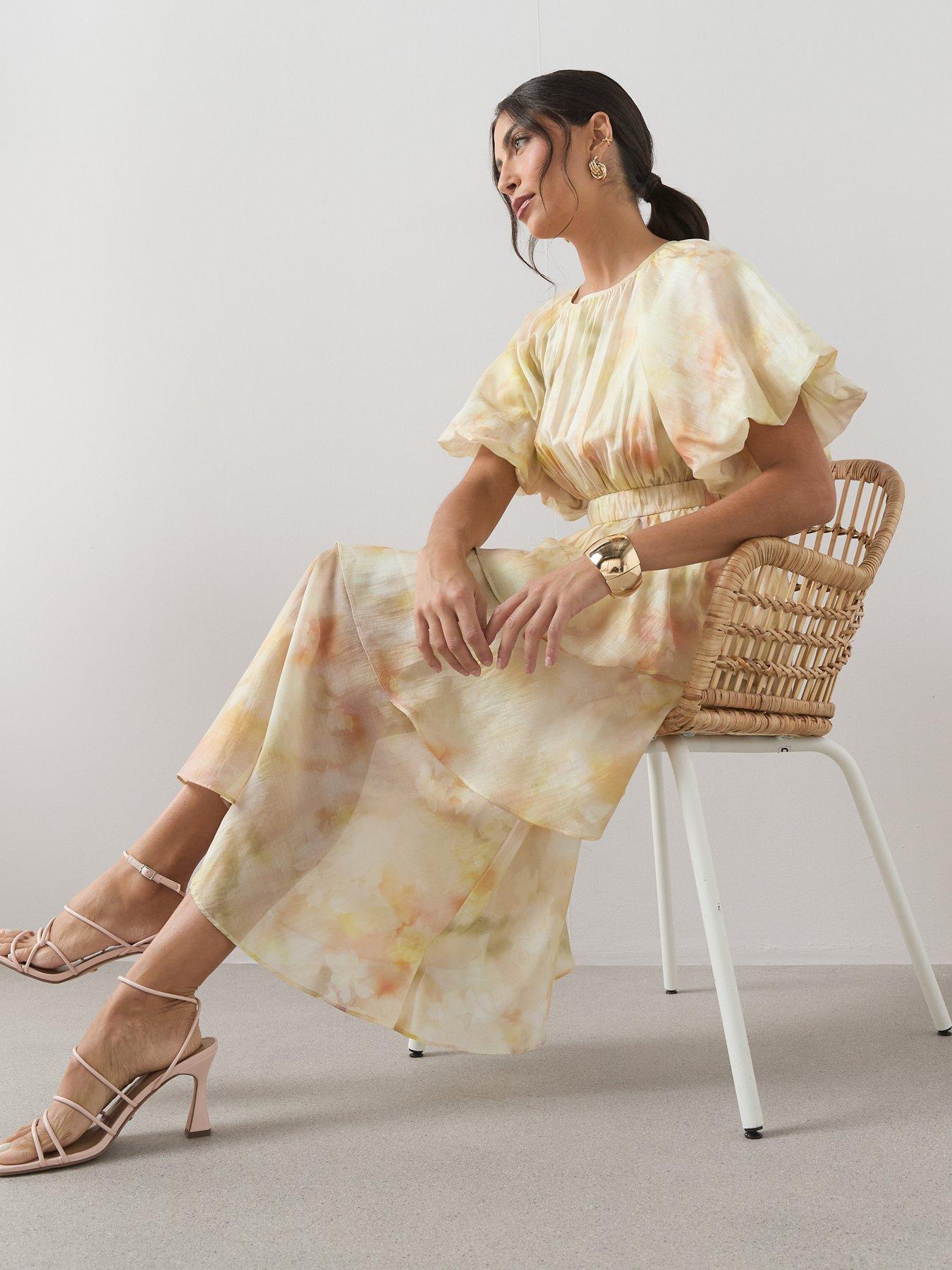 Image 6 of 6 of The Very Collection Short Sleeve Waist Detail Tiered Midi Dress - Print