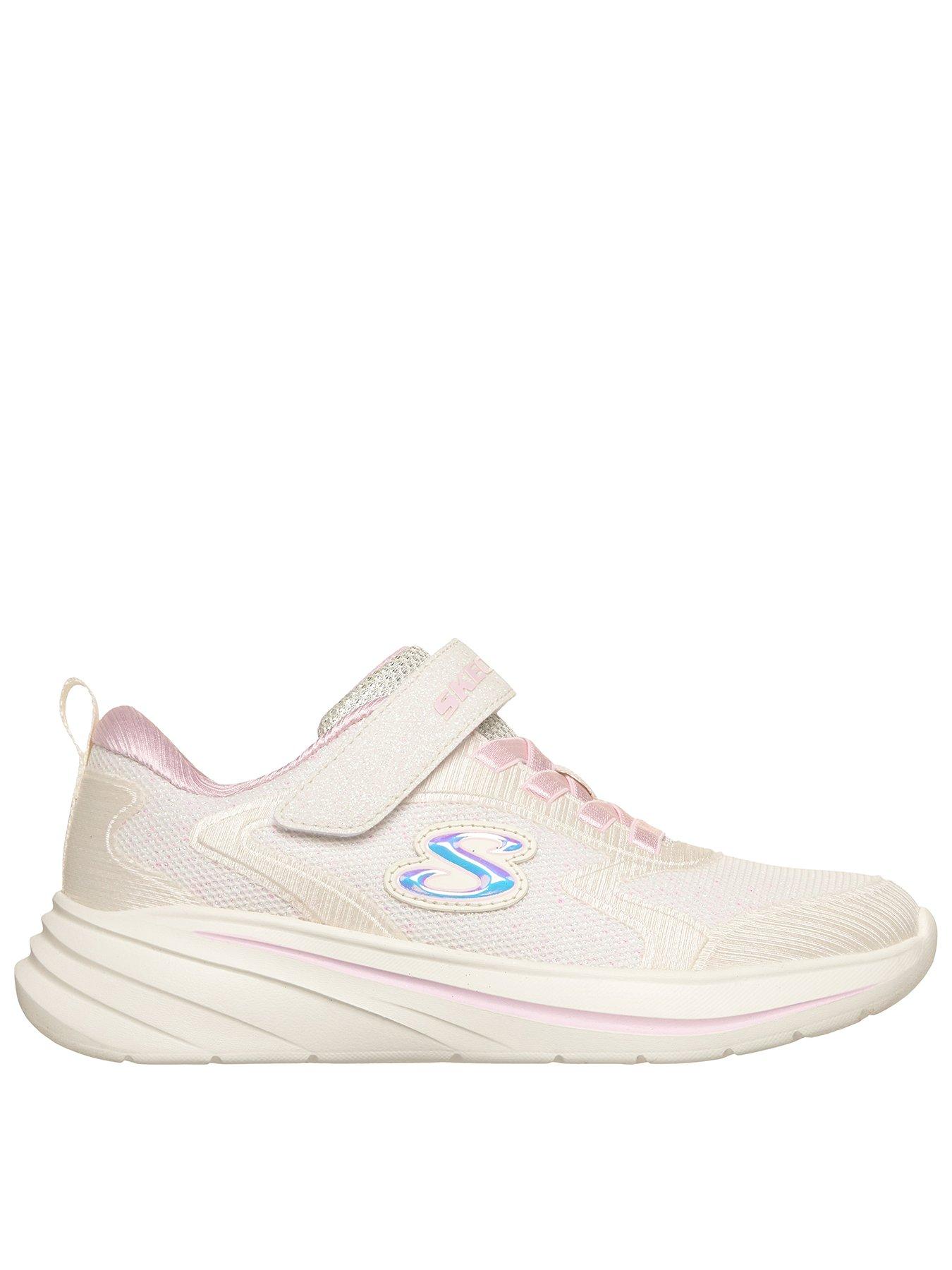 Skechers Kids Lightweight Gore  &  Strap Sneaker W/ Overlay Upper Details