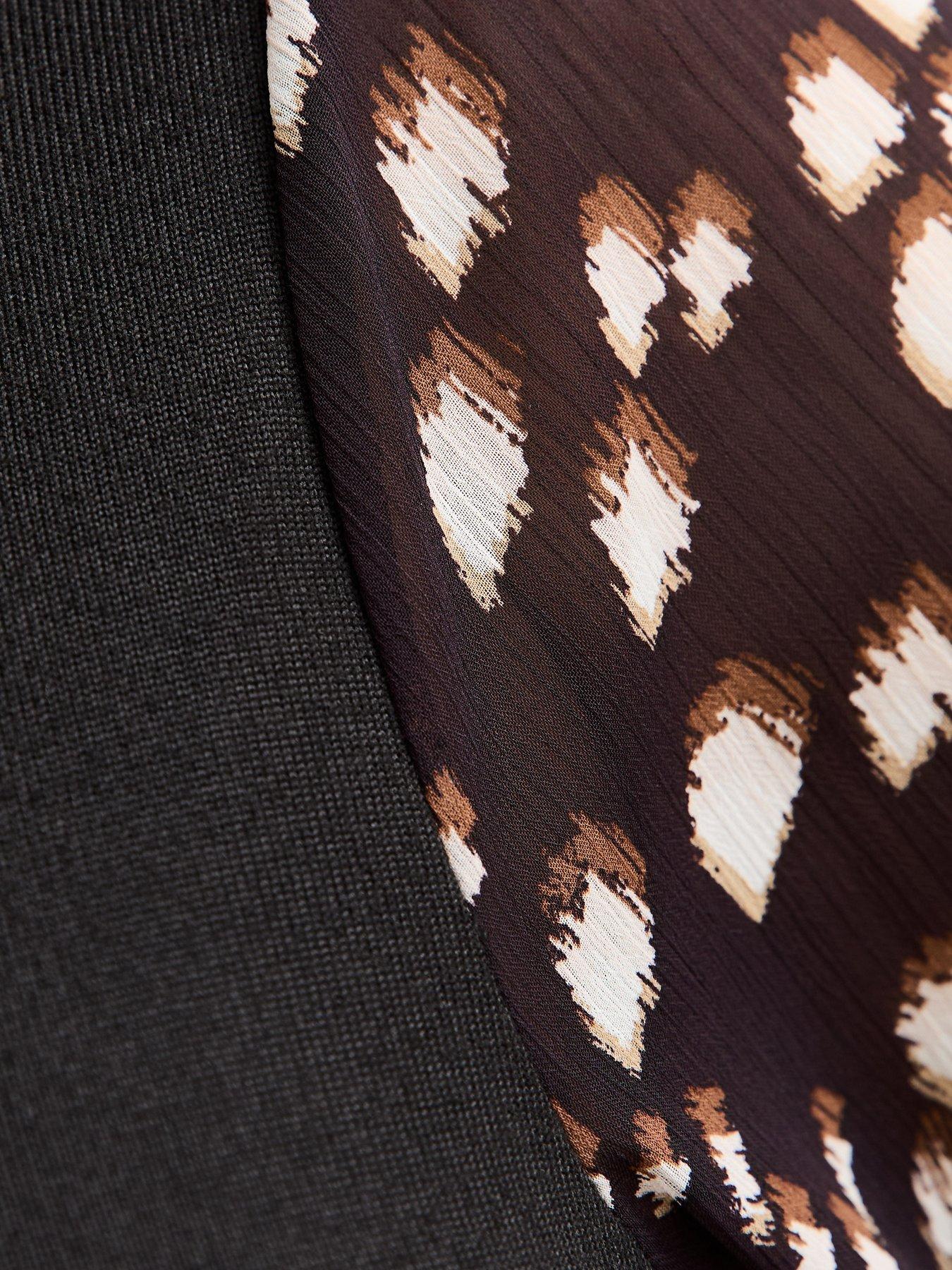 Image 5 of 5 of New Look Curves Black Soft Touch Printed Long Sleeve Top