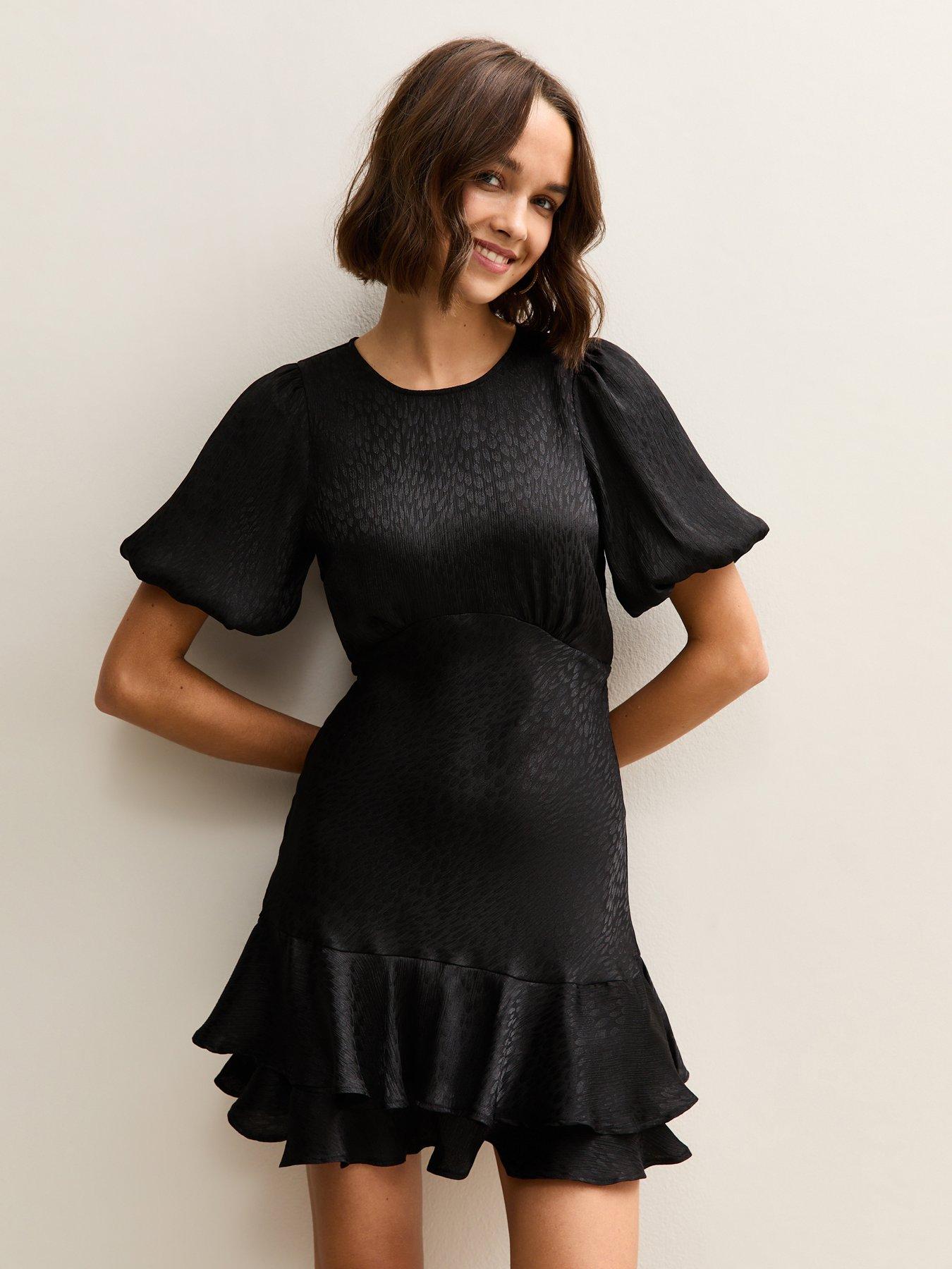 New Look Jacquard Feather Pattern Mini Dress - Black