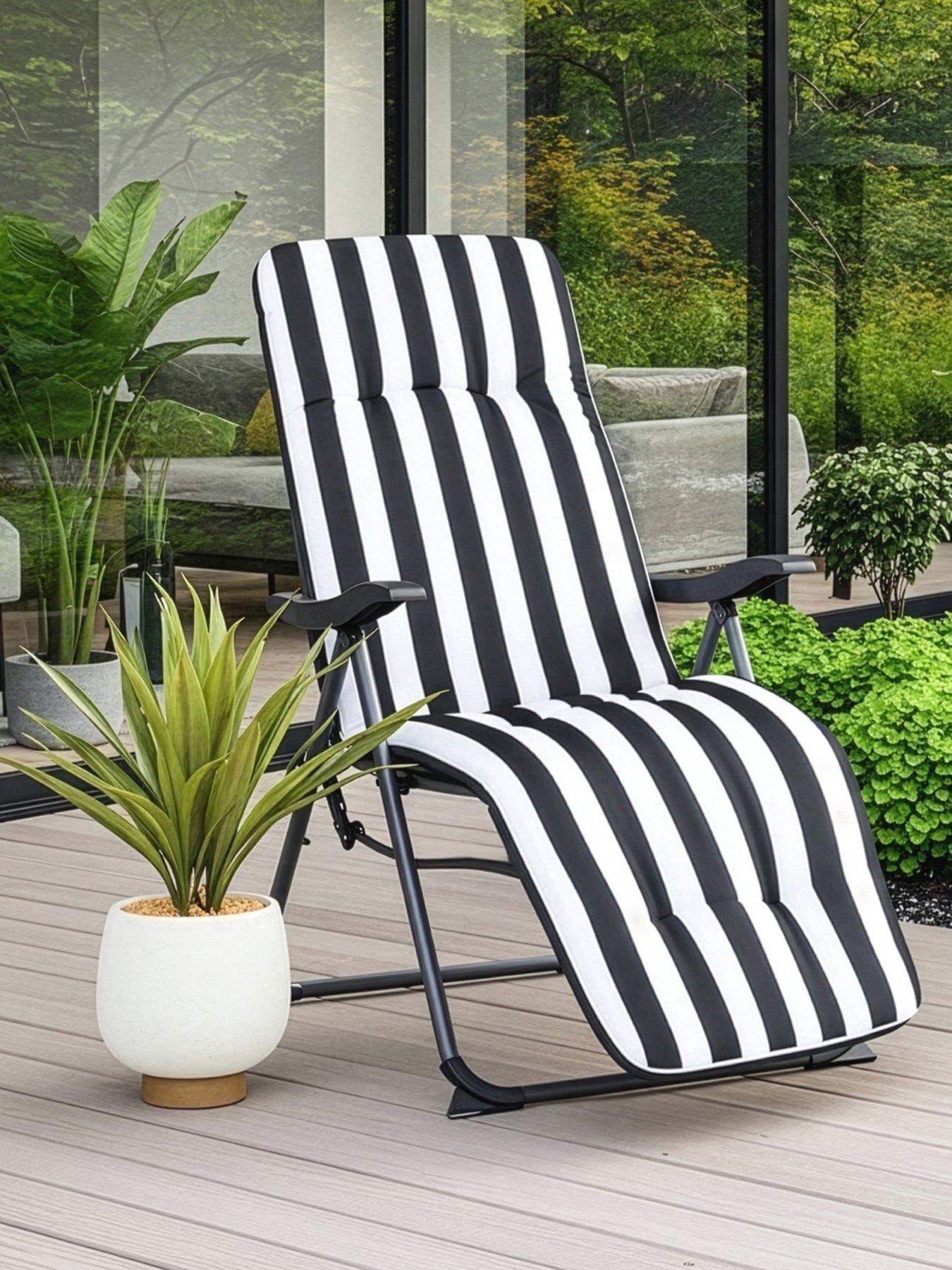 The Very Collection Padstow Cushion Relaxer