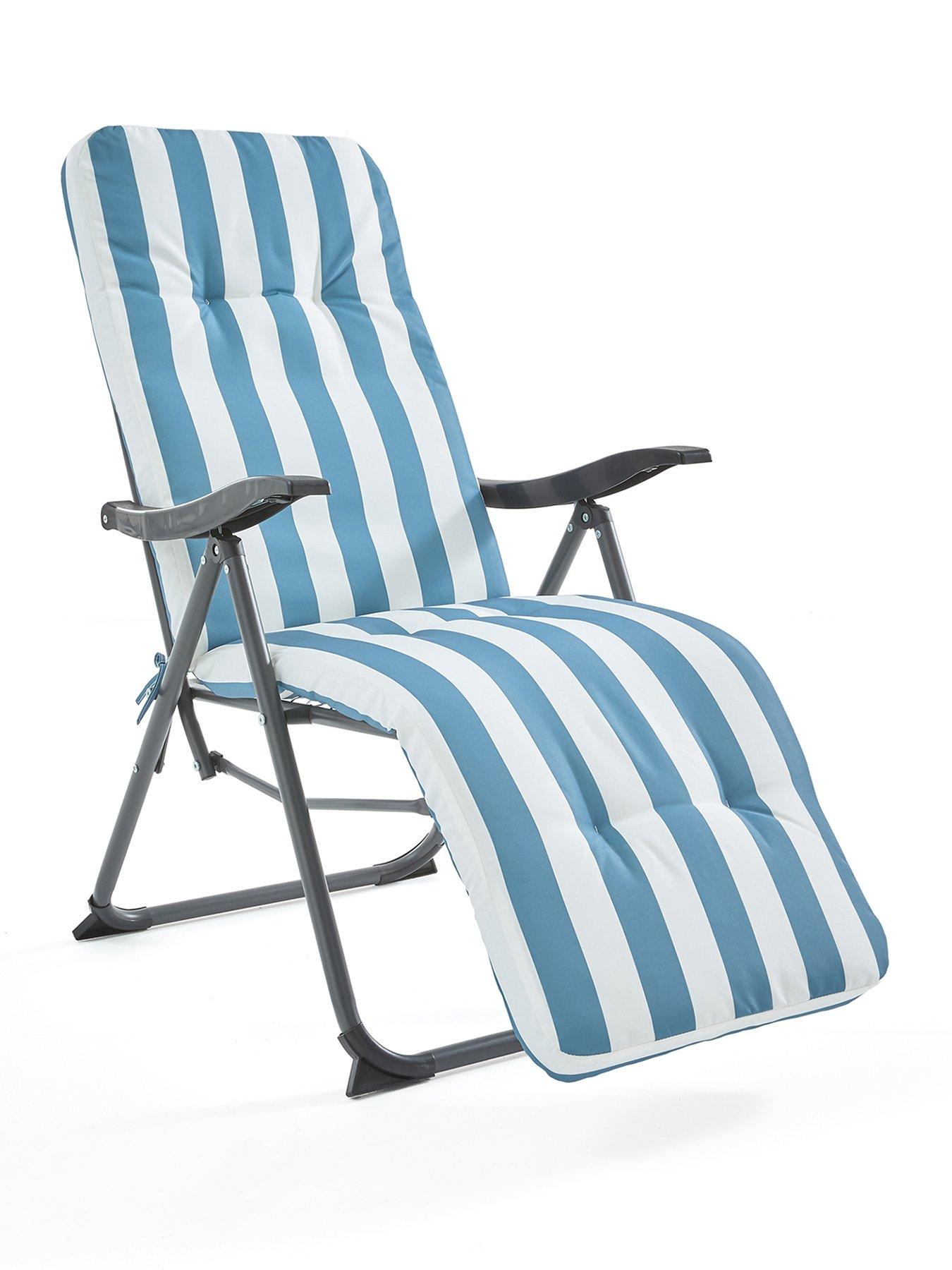 Image 2 of 6 of The Very Collection Devon Cushion Relaxer