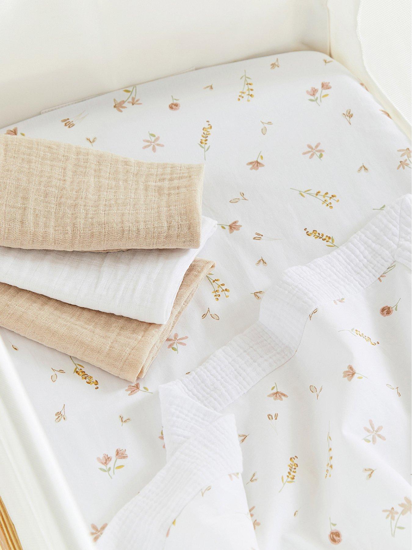 cuddleco-universal-crib-co-sleeper-bedding-set-cashmere-meadow