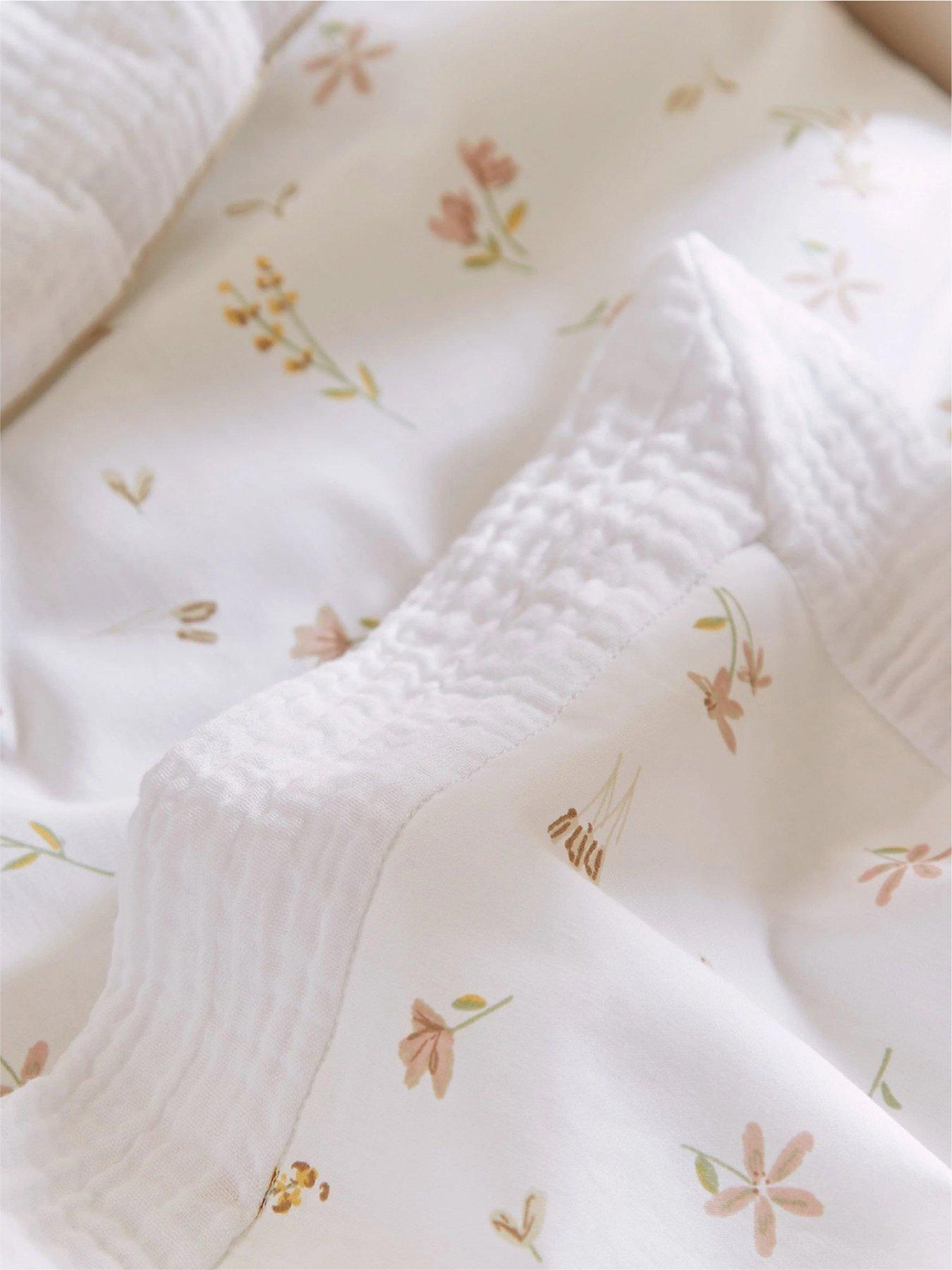 Image 6 of 8 of CuddleCo Universal Crib/ Co Sleeper Bedding set - Cashmere Meadow
