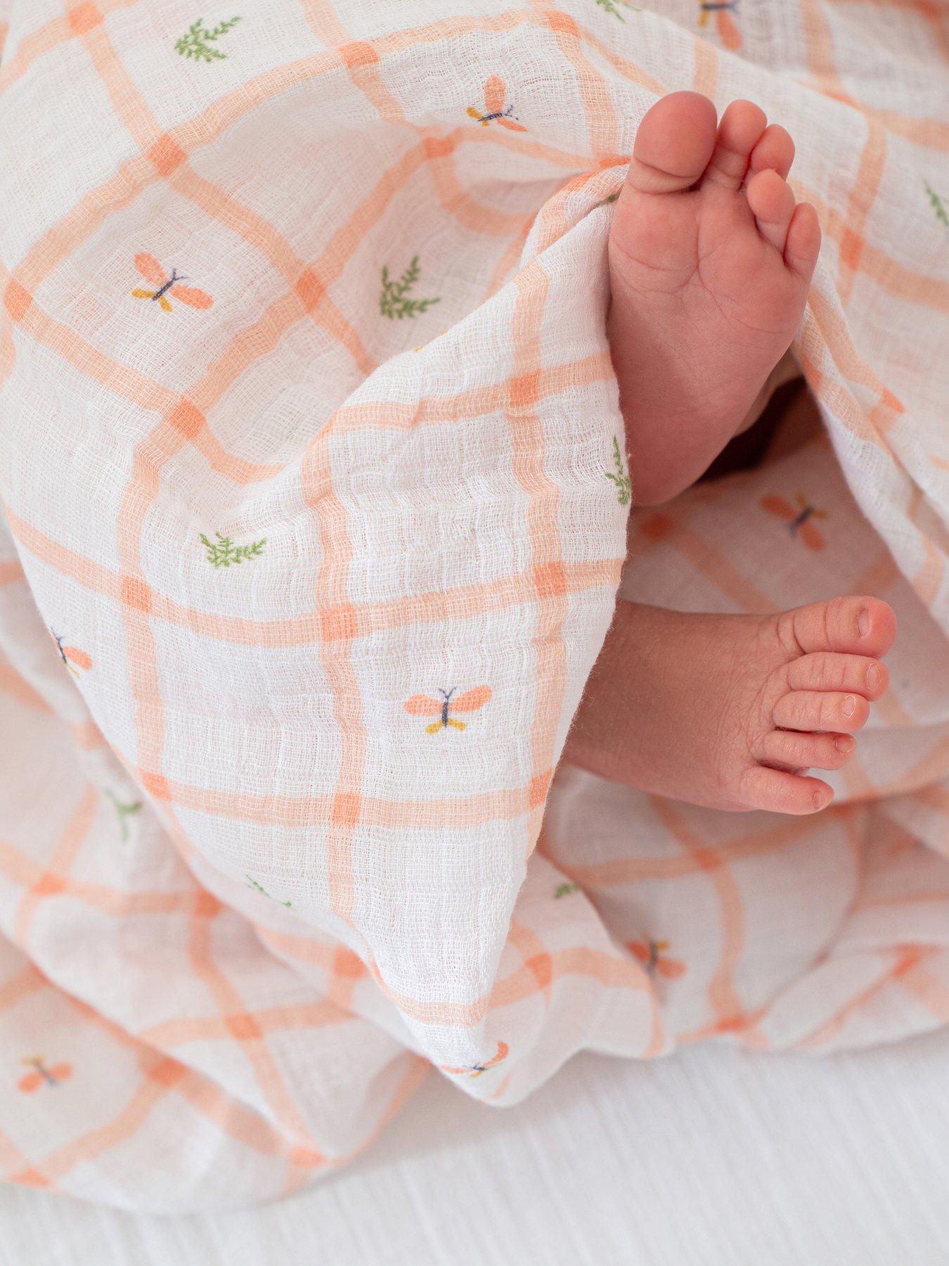 aden + anais Essential Cotton Muslin 4 Pack Swaddle Blanket - Country Floral