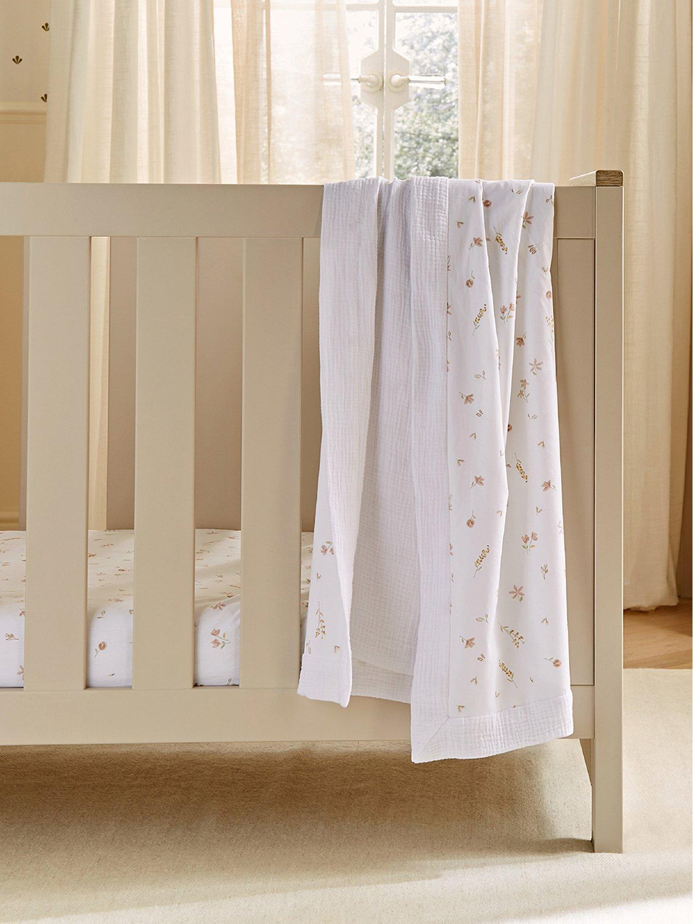 Image 3 of 7 of CuddleCo Comforter blanket - Cashmere Meadow