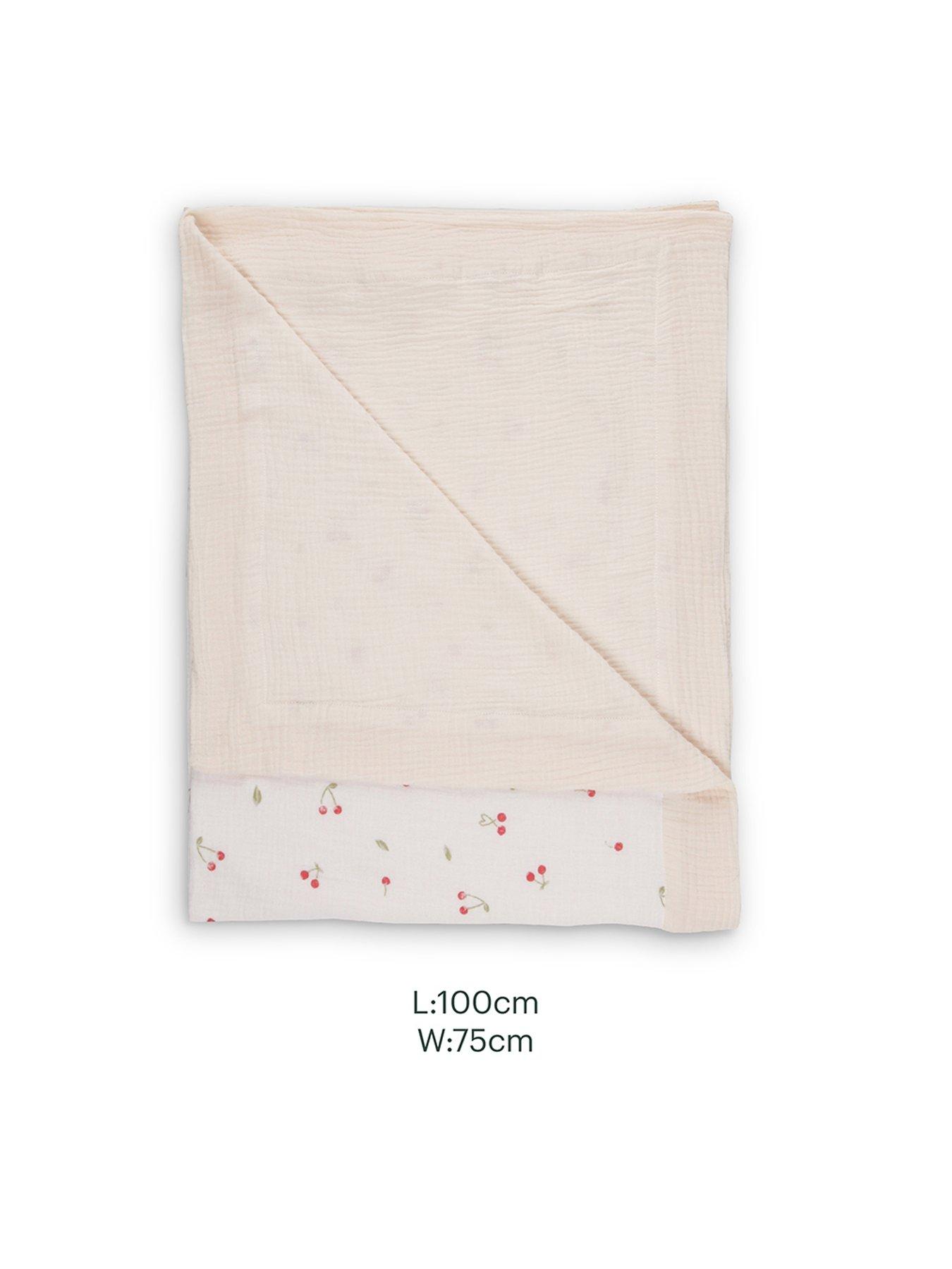 Image 7 of 7 of CuddleCo Comforter blanket - Ditsy Cherry