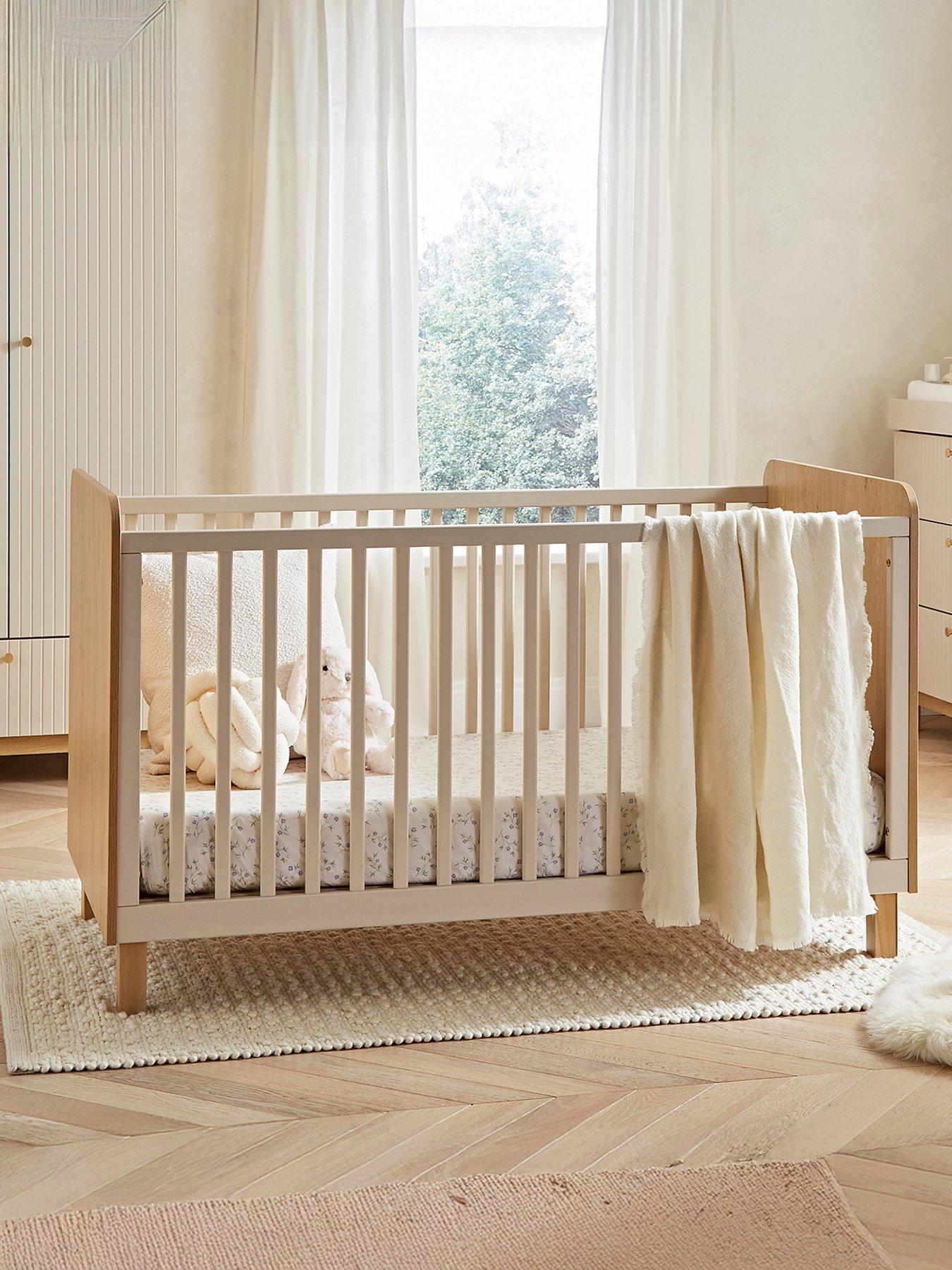 Image 3 of 7 of CuddleCo Remi 2pc Set 3 Drawer Dresser, Cot Bed Oak/cashmere
