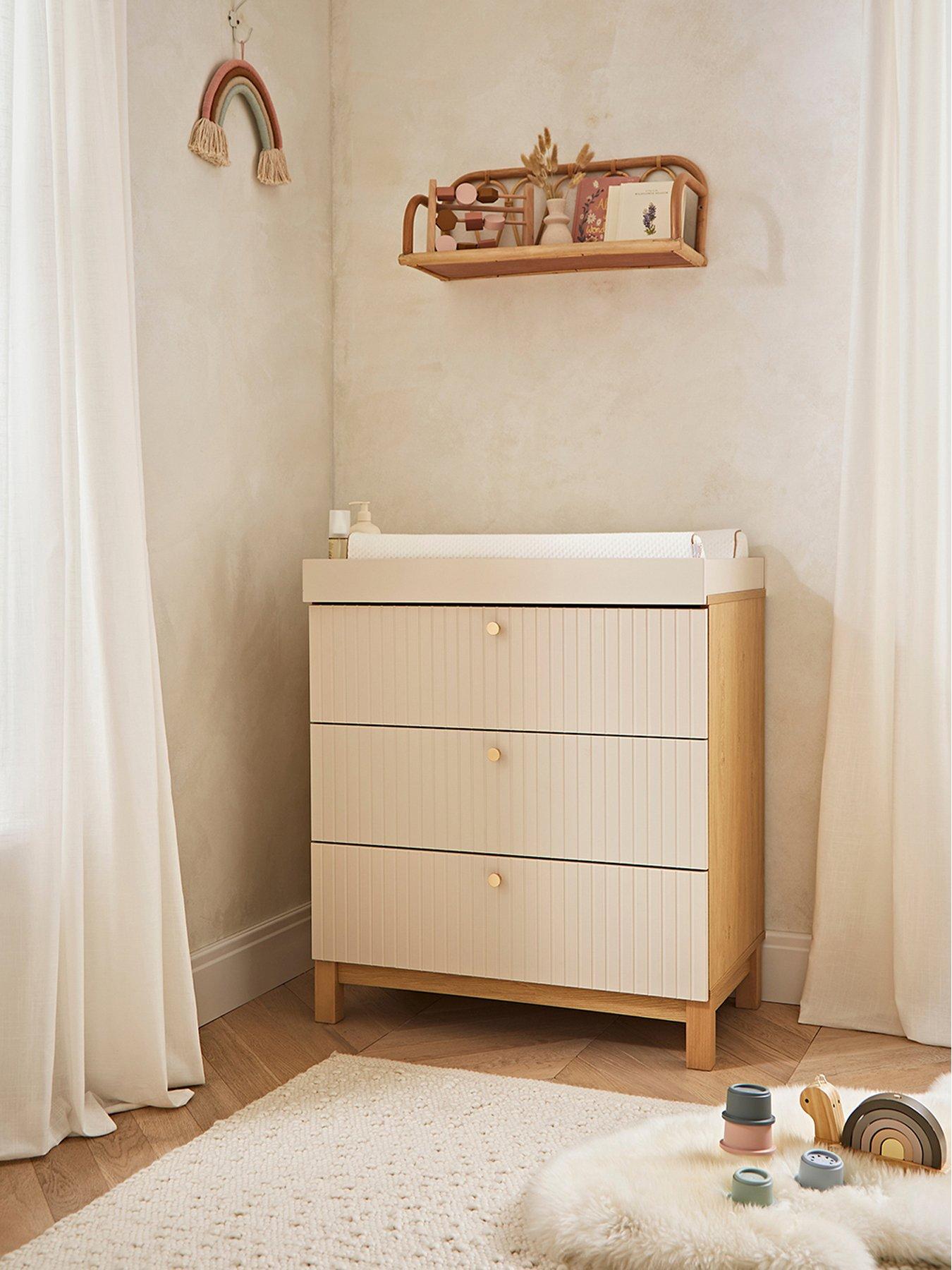 Image 6 of 7 of CuddleCo Remi 3pc Set 3 Drawer Dresser, Cot Bed and Wardrobe Oak/cashmere