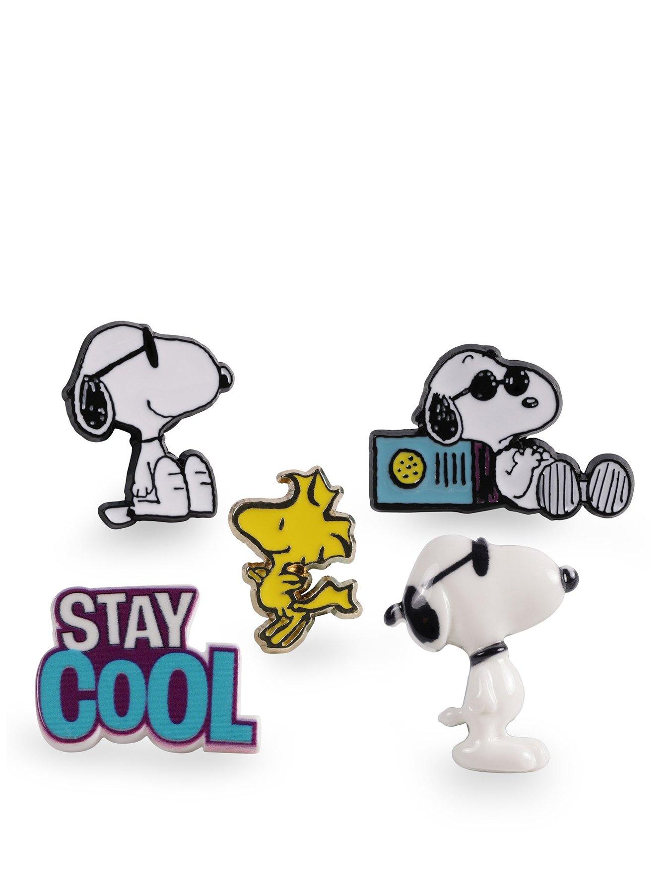 Snoopy Peanuts Snoopy 5 Piece Pin Set