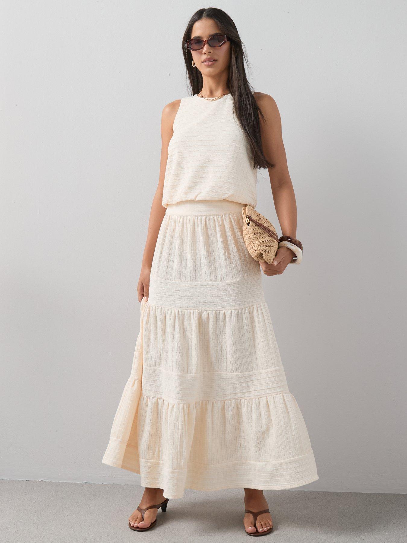 Image 3 of 7 of The Very Collection Textured Sleeveless Co-ord Top