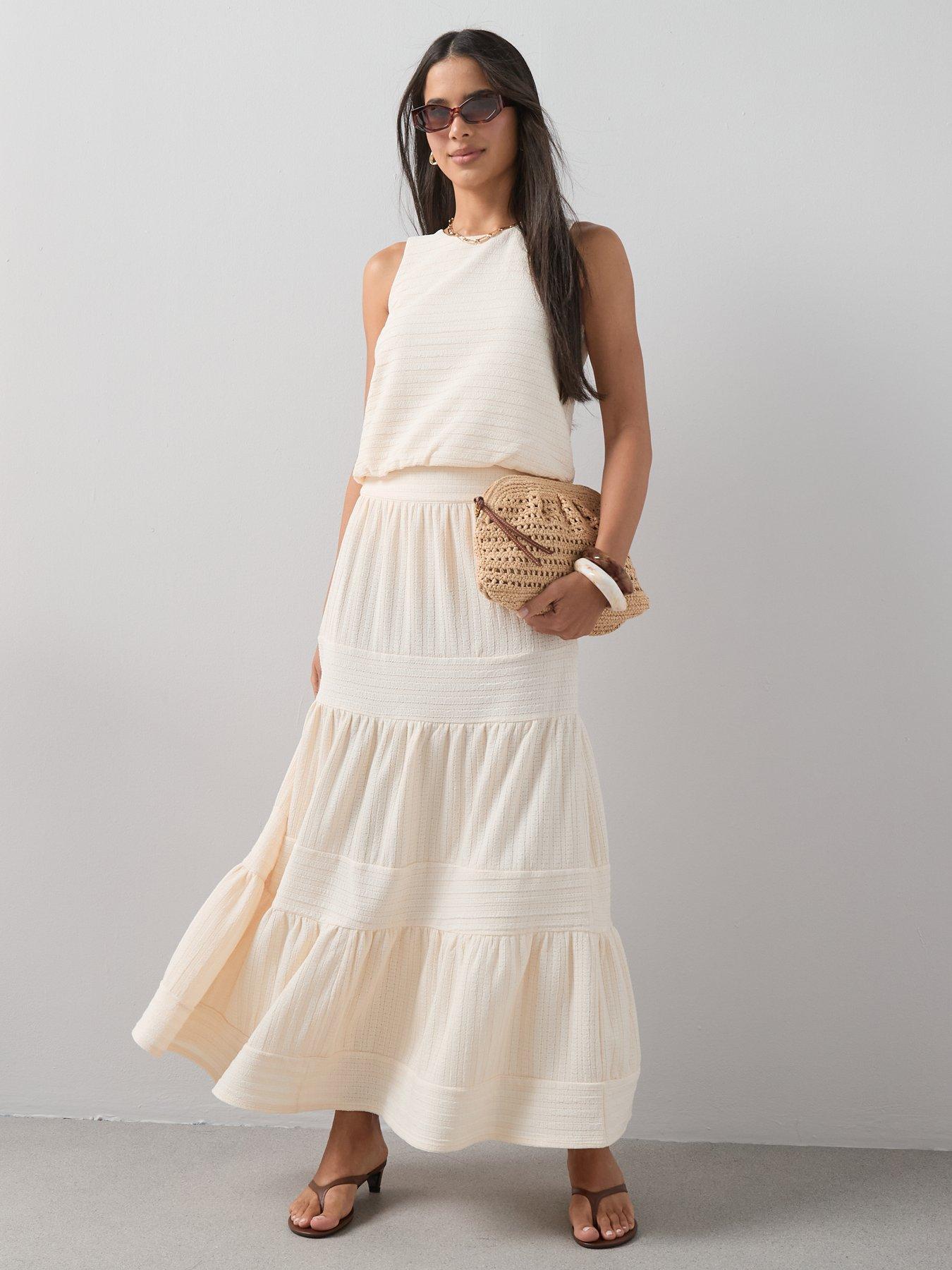 Image 3 of 7 of The Very Collection Textured Tiered Co-Ord Maxi Skirt - Cream