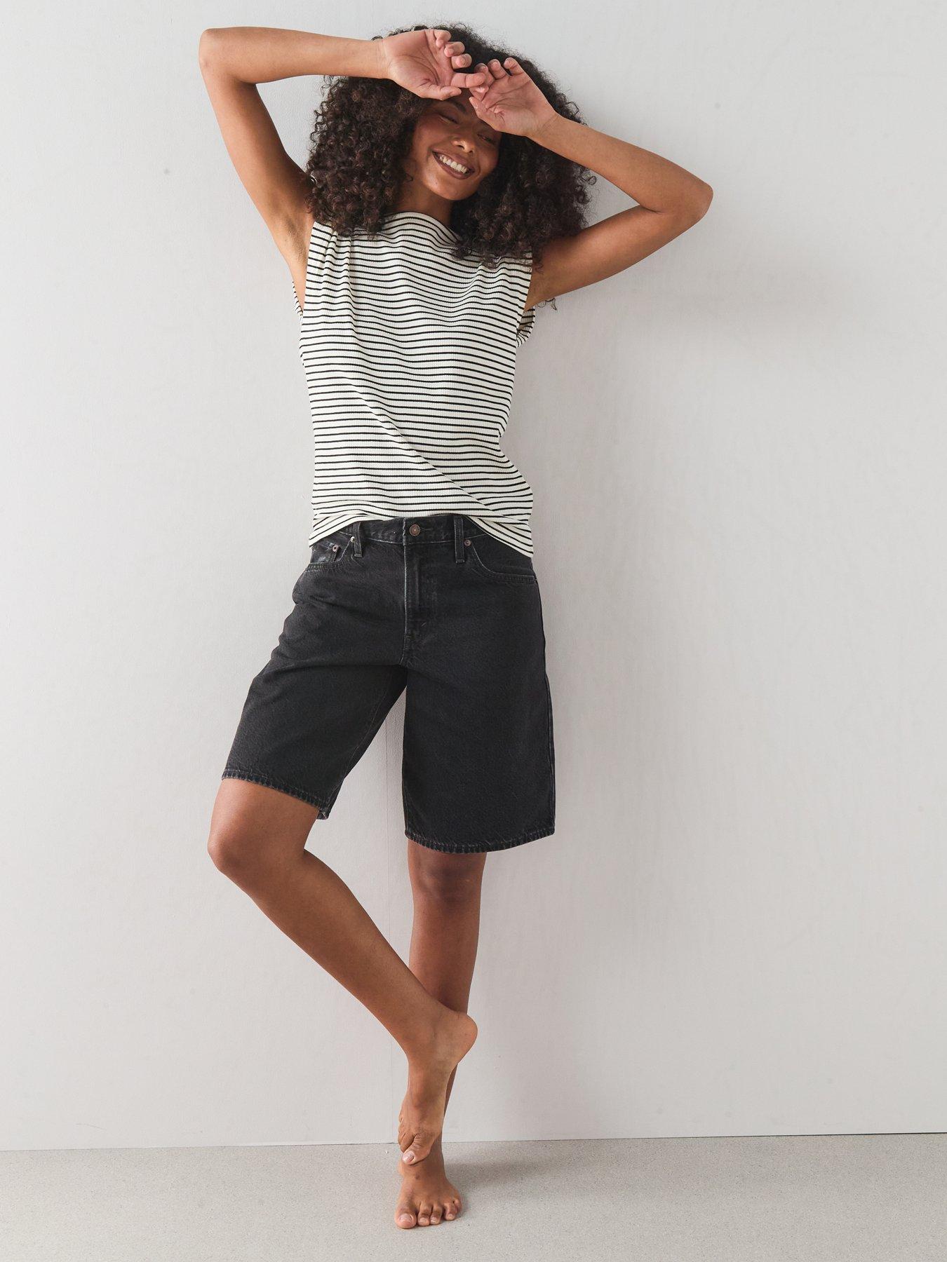 Image 5 of 6 of The Very Collection Ruched Shoulder Ribbed Vest