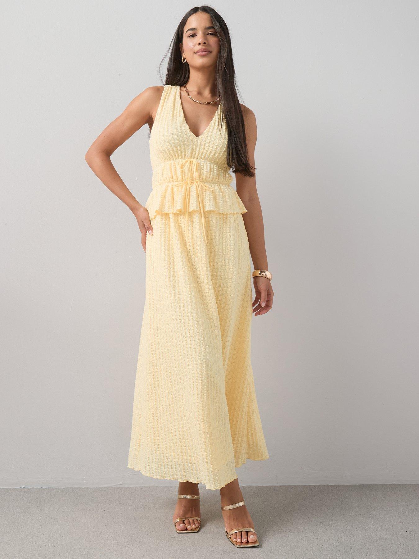 Image 4 of 7 of The Very Collection Textured V-neck Sleeveless Dress