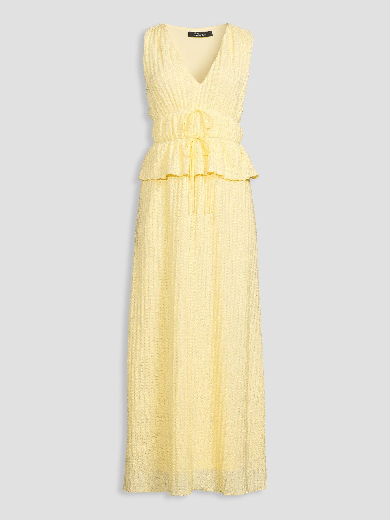 Image 7 of 7 of The Very Collection Textured V-neck Sleeveless Dress