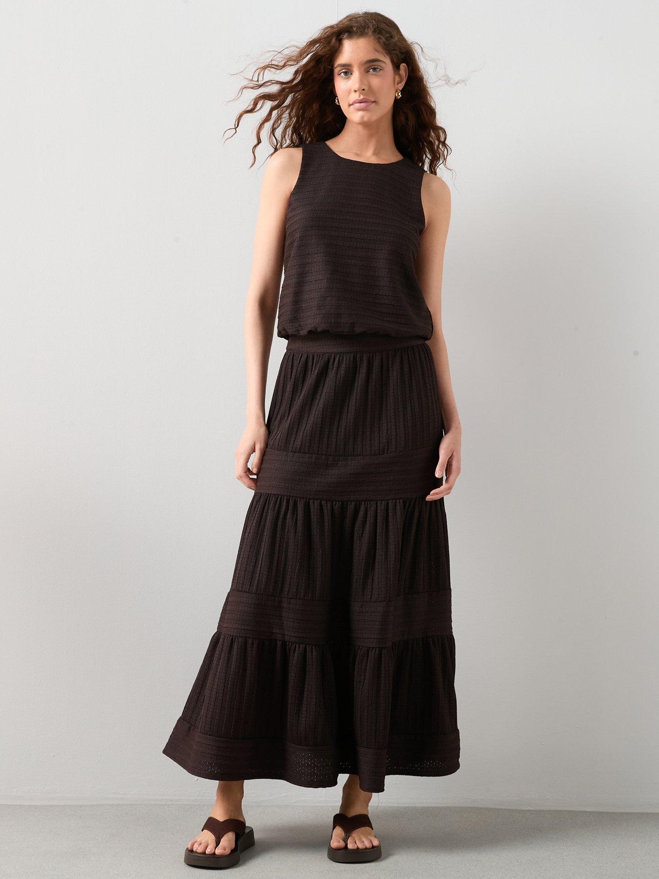 Image 3 of 6 of The Very Collection Textured Sleeveless Co-Ord Top - Brown
