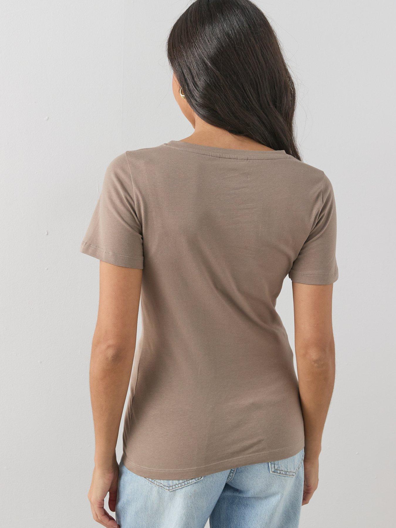 Image 3 of 7 of The Very Collection 4 Pack Fitted T-Shirts - Multi