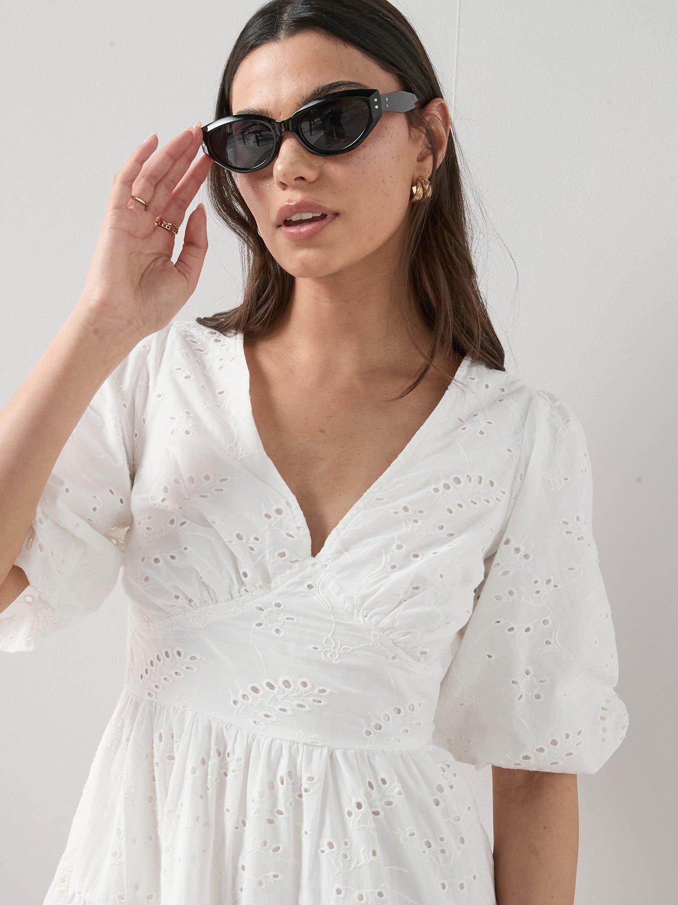 strapless open back dress Brielle V-Neck Puff Sleeve Midi Dress