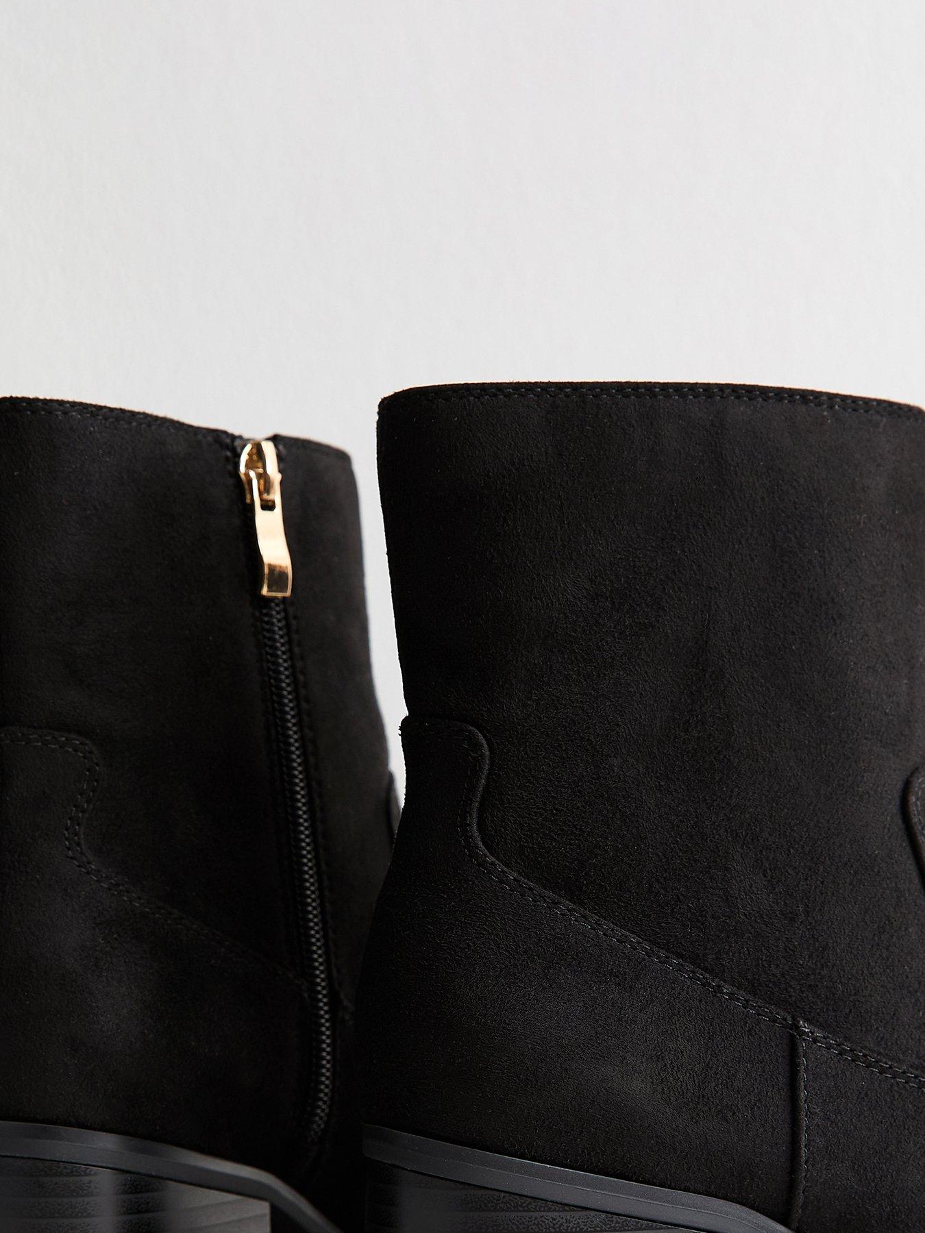 Image 5 of 6 of New Look Black Faux Suede Block Heel Ankle Boots