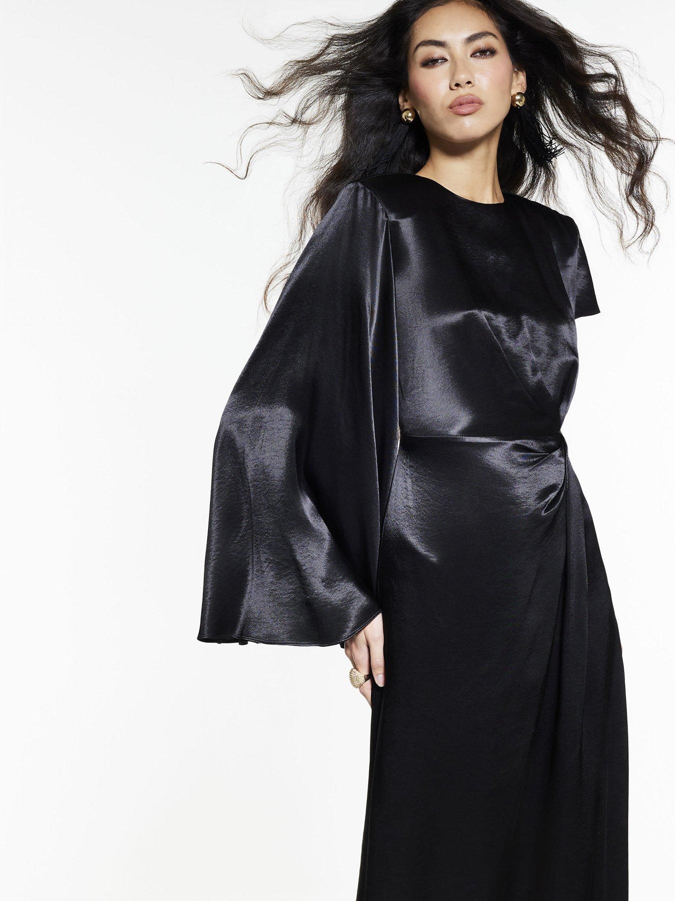 Image 4 of 4 of River Island One Sleeve Knot Front Maxi Dress - Black