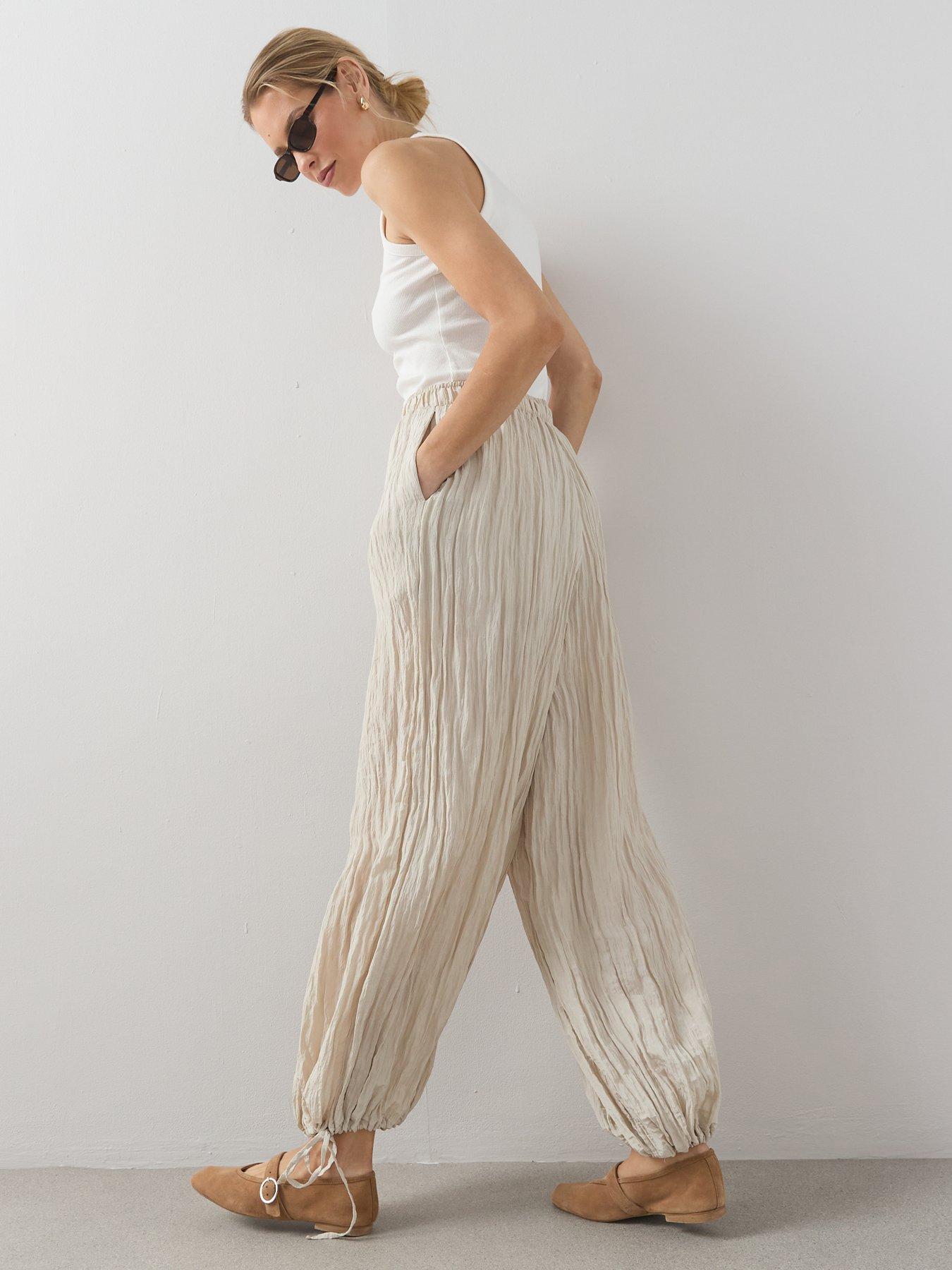 Image 2 of 6 of The Very Collection Balloon Trouser&nbsp; - Cream