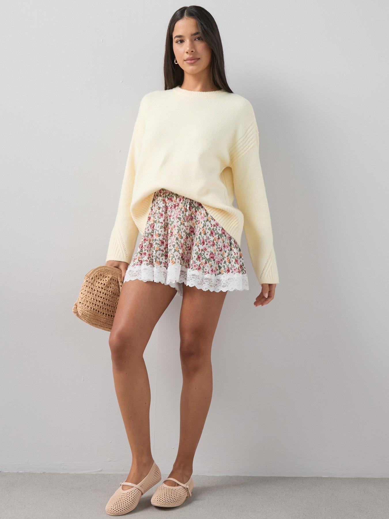 Image 1 of 7 of The Very Collection Floral Lace Trim Shorts