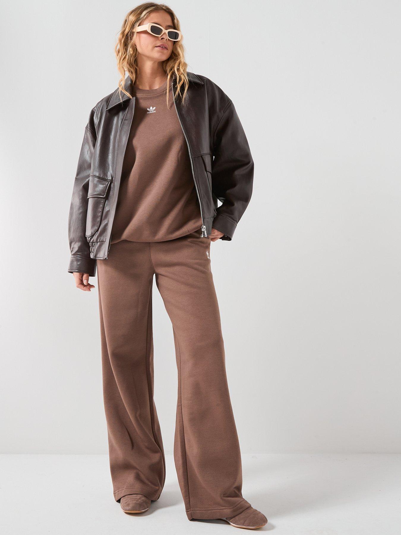 Image 3 of 6 of adidas Originals Women's Essentials Wide Leg Fleece Pants - Brown