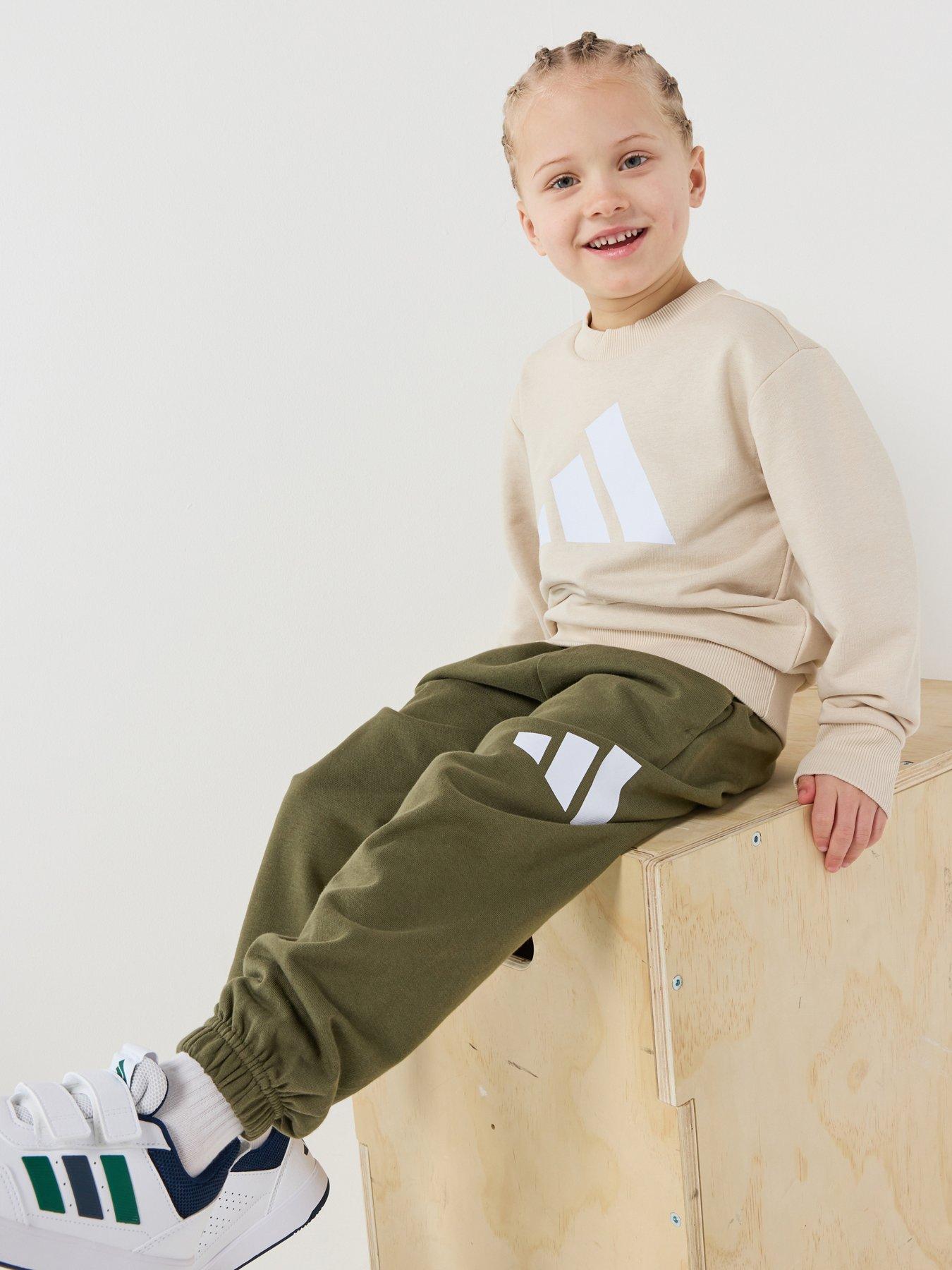 adidas Sportswear: Kids Unisex Essentials Jogger Set - Beige