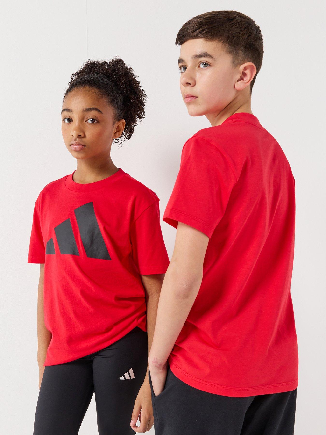 Image 2 of 6 of adidas Sportswear Junior Unisex Essentials T-Shirt - Red