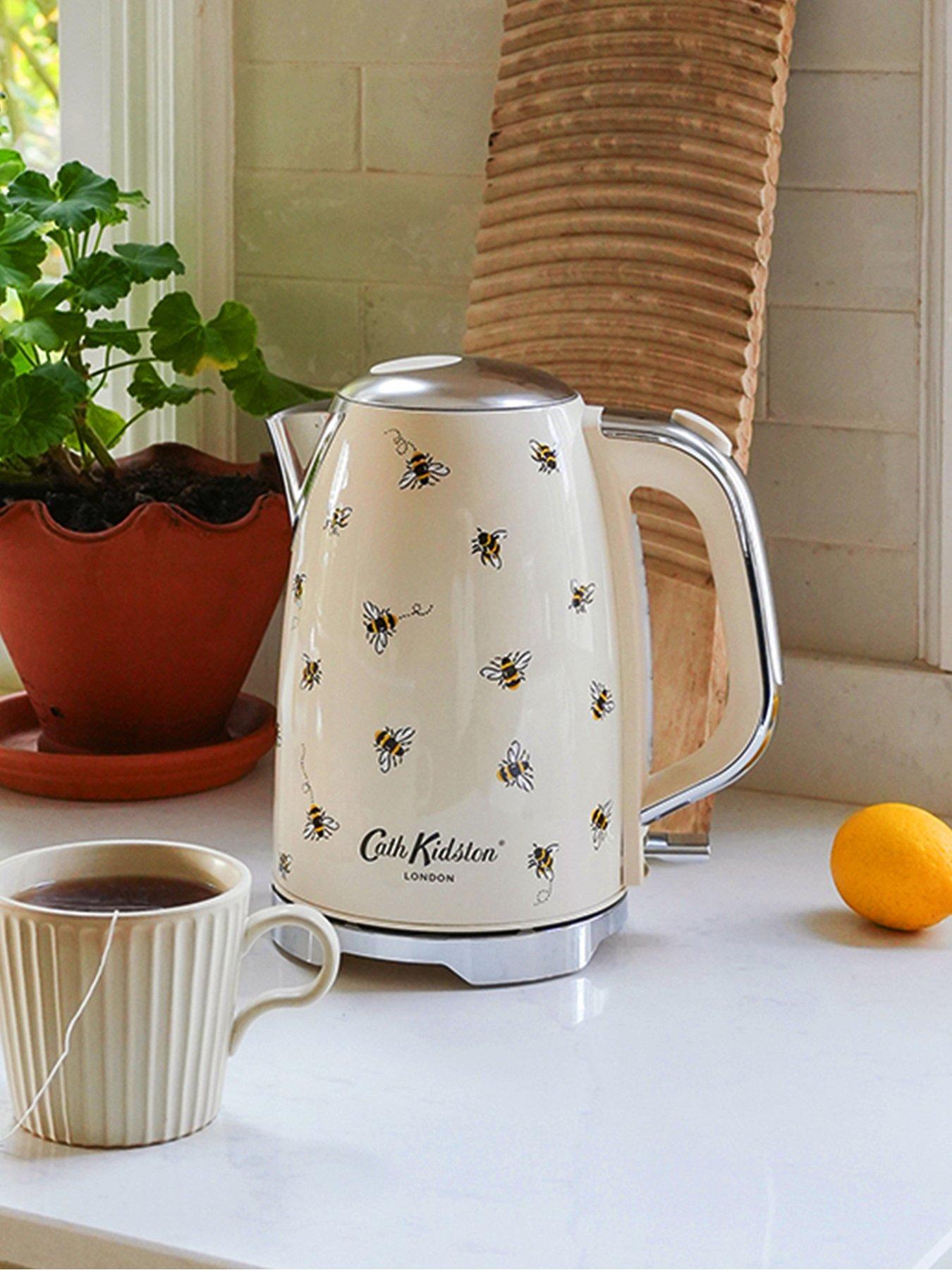 Cath Kidston 4-Slice Toaster and Kettle Twin Pack - Cream with Bees | Very