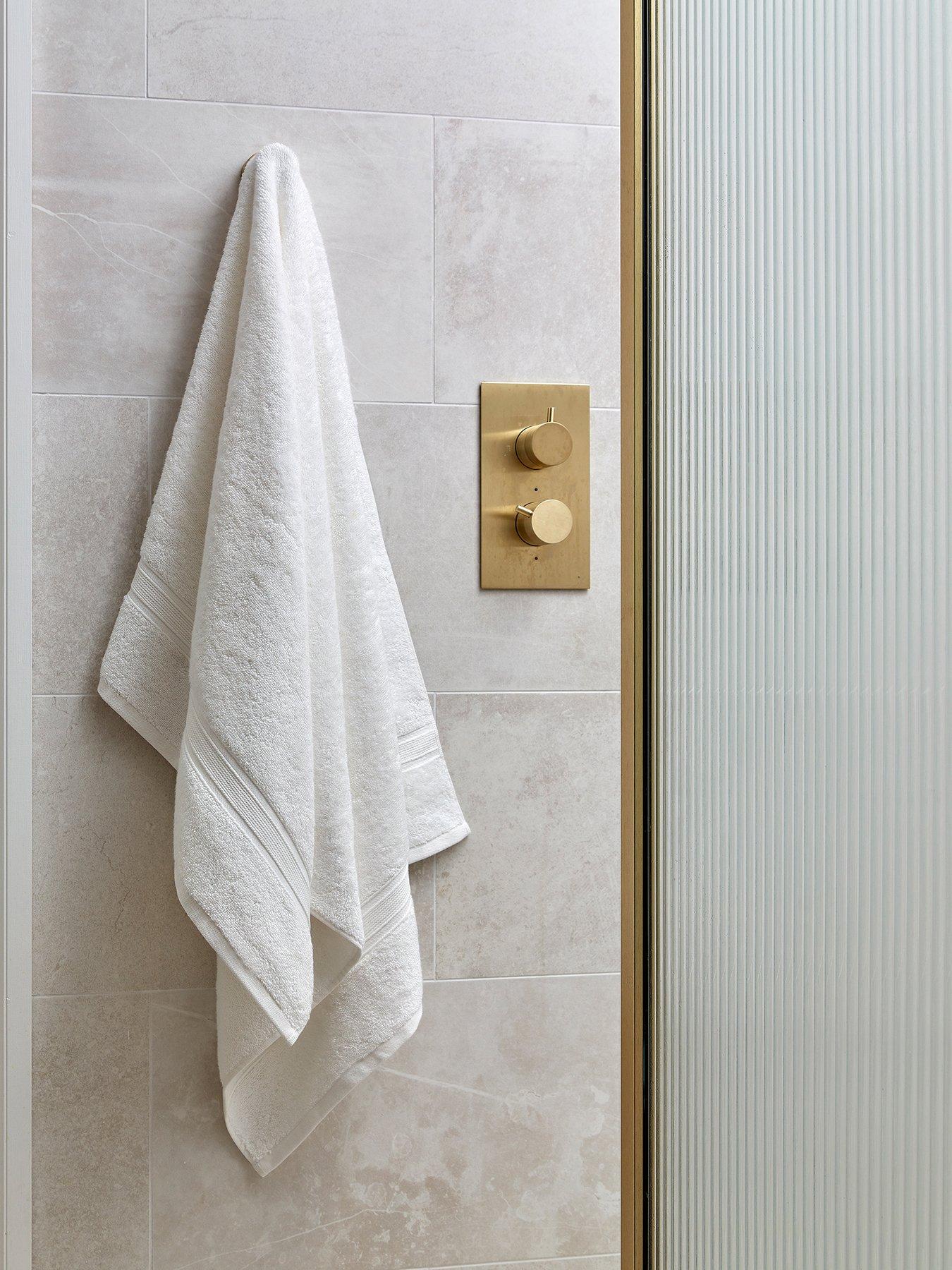 Christy Serene Bath Towel