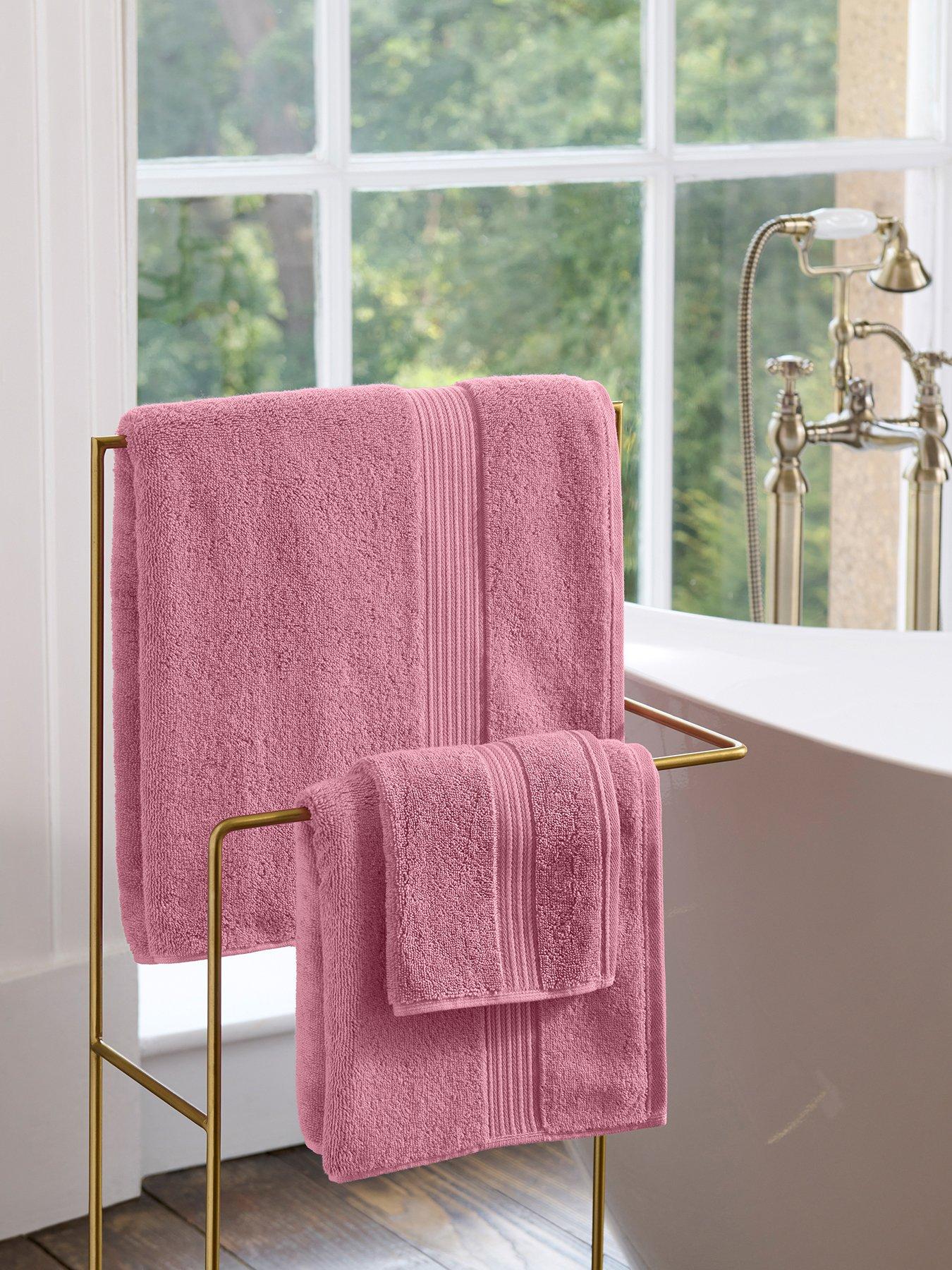 Christy Supreme Hygro Towel Range