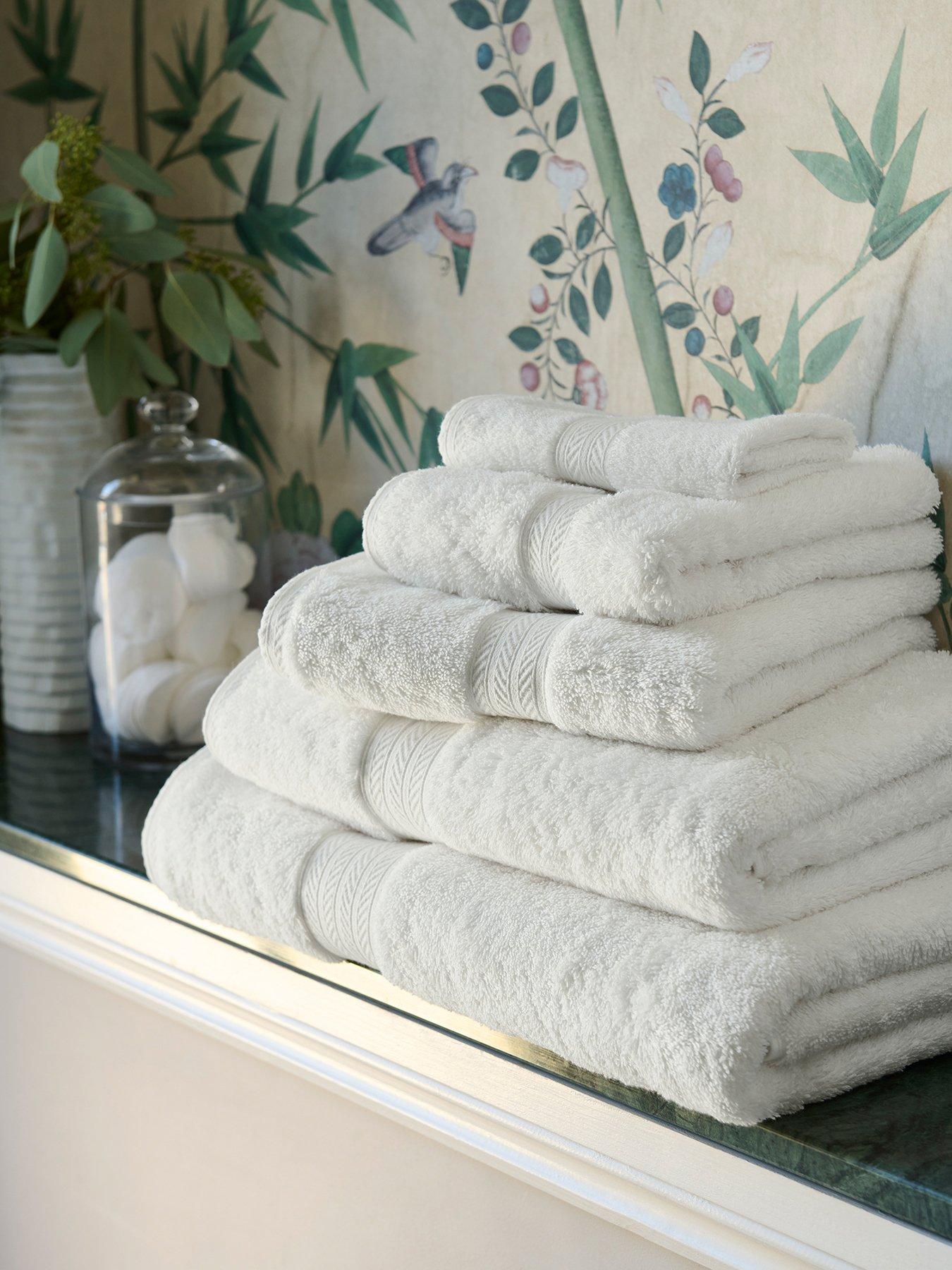 Christy Renaissance Egyptian Cotton Guest Towel